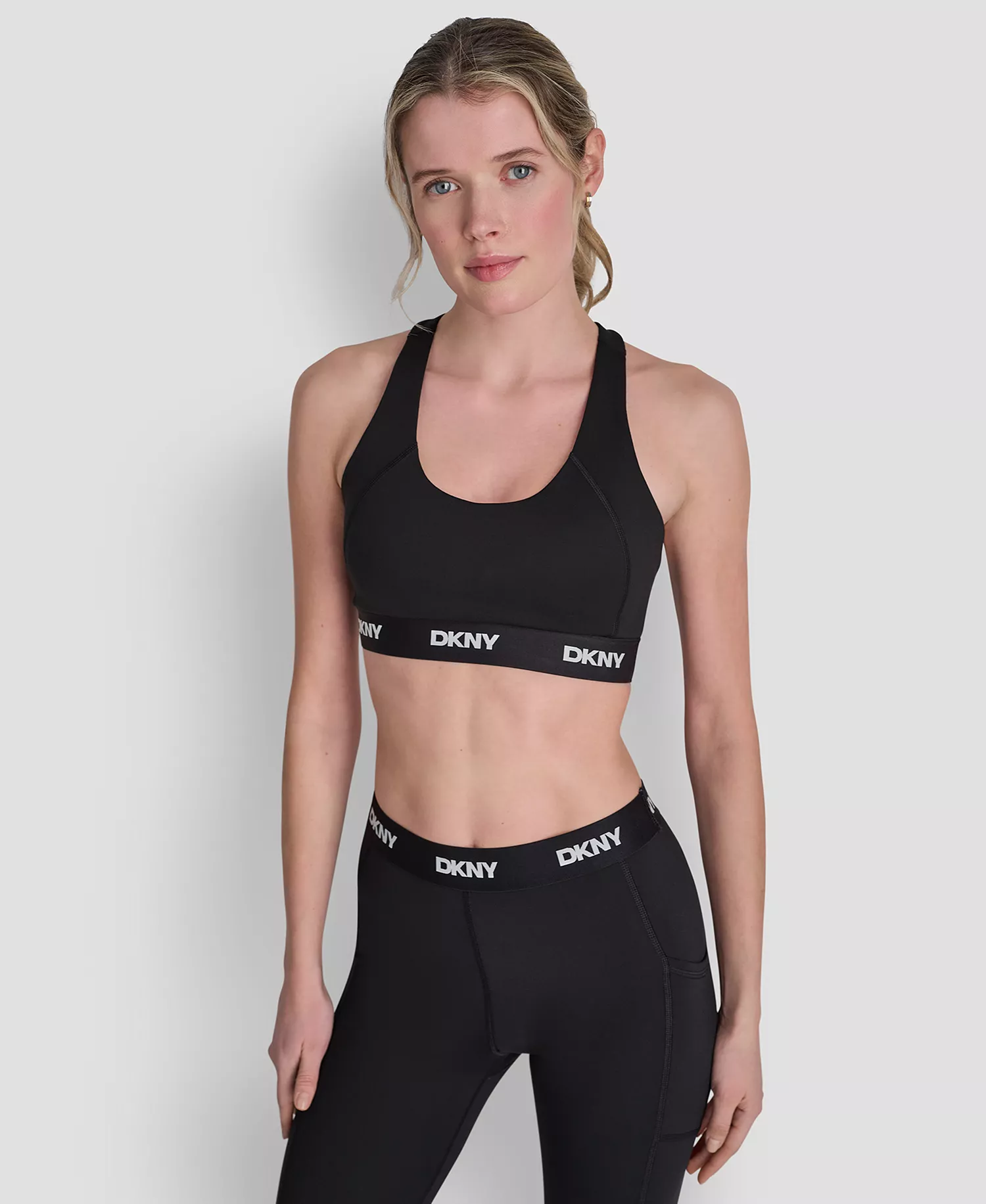 mni-002a9eb9a18880dad81173de6edd2d6c Women's Balance Compression Logo Sports Bra