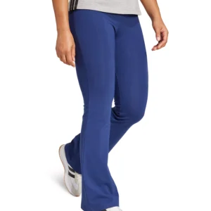 Women's Essentials Small Logo Flared Leggings