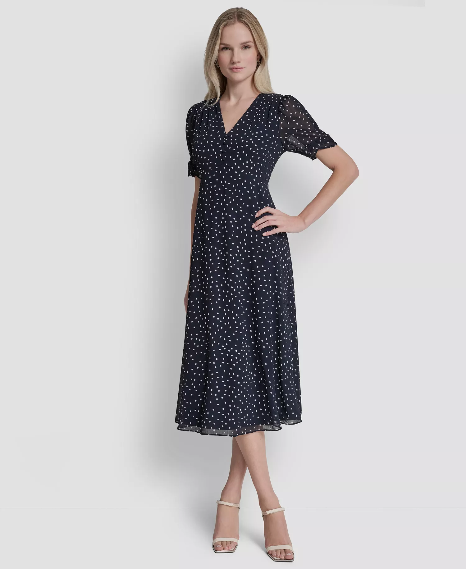 mni-0a8cfb89e87d92e5f1477b889cee9db2 Women's Short-Sleeve V-Neck Midi Dress