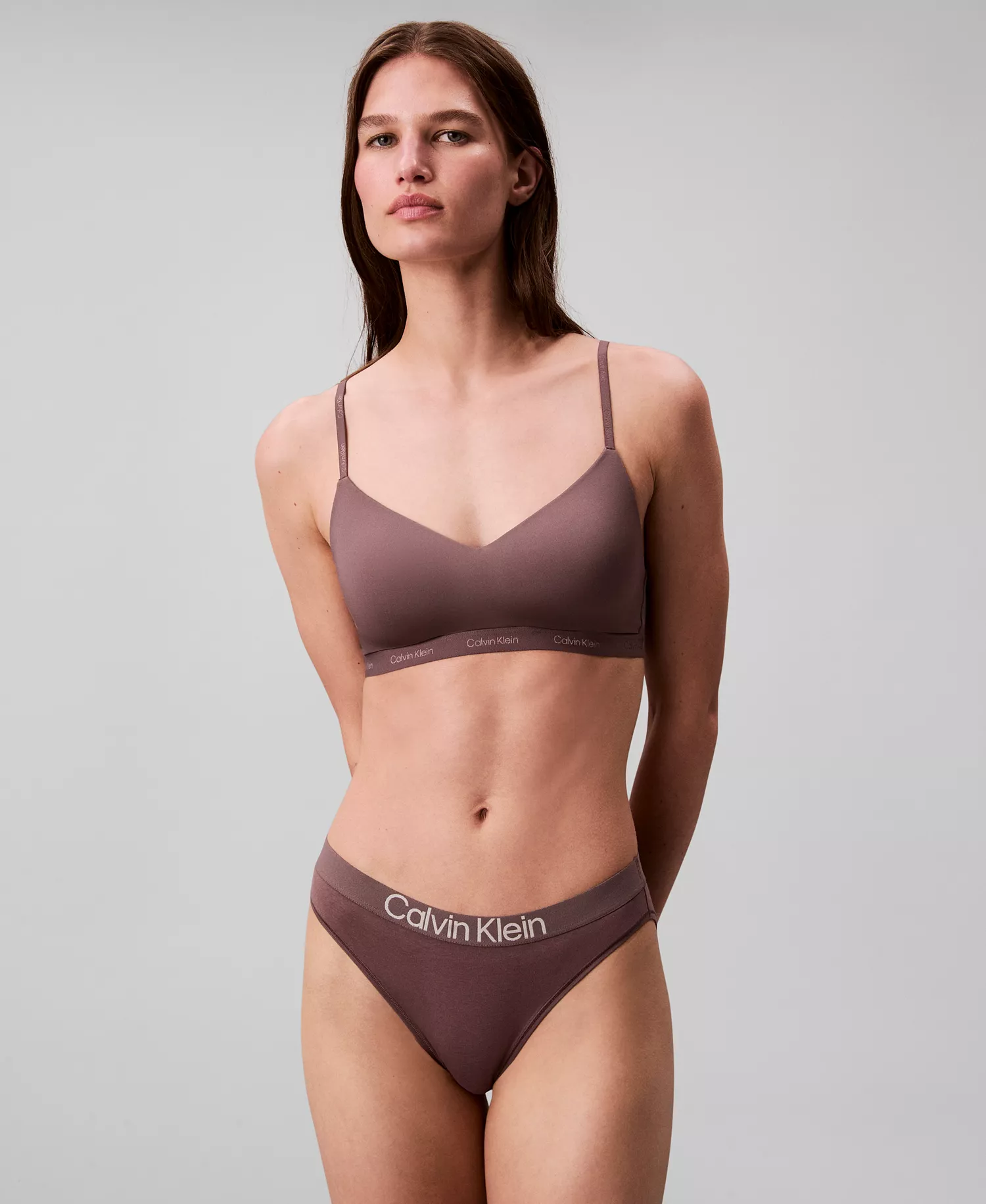 mni-0b68f4a117ea4cb716e63495a3b34867 Women's Form To Body Lightly Lined Bralette Bra QF7618 — изображение 7