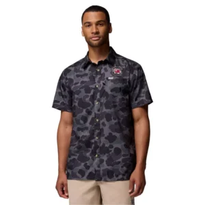 Men's Black South Carolina Gamecocks Super Slack Tide Omni-Wick Button-Up Shirt