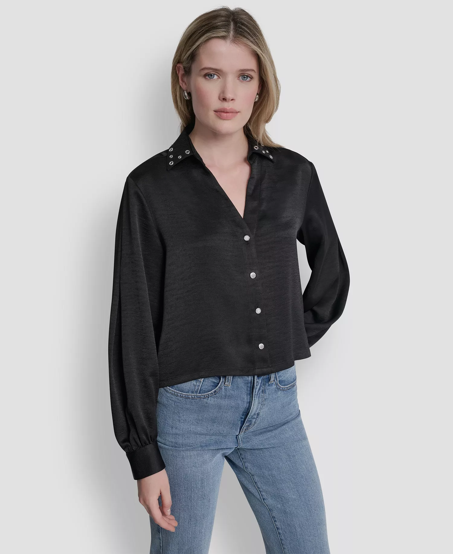 mni-1a698012365ff807118d6cb4131cc973 Women's Studded Collar V-Neck Shirt