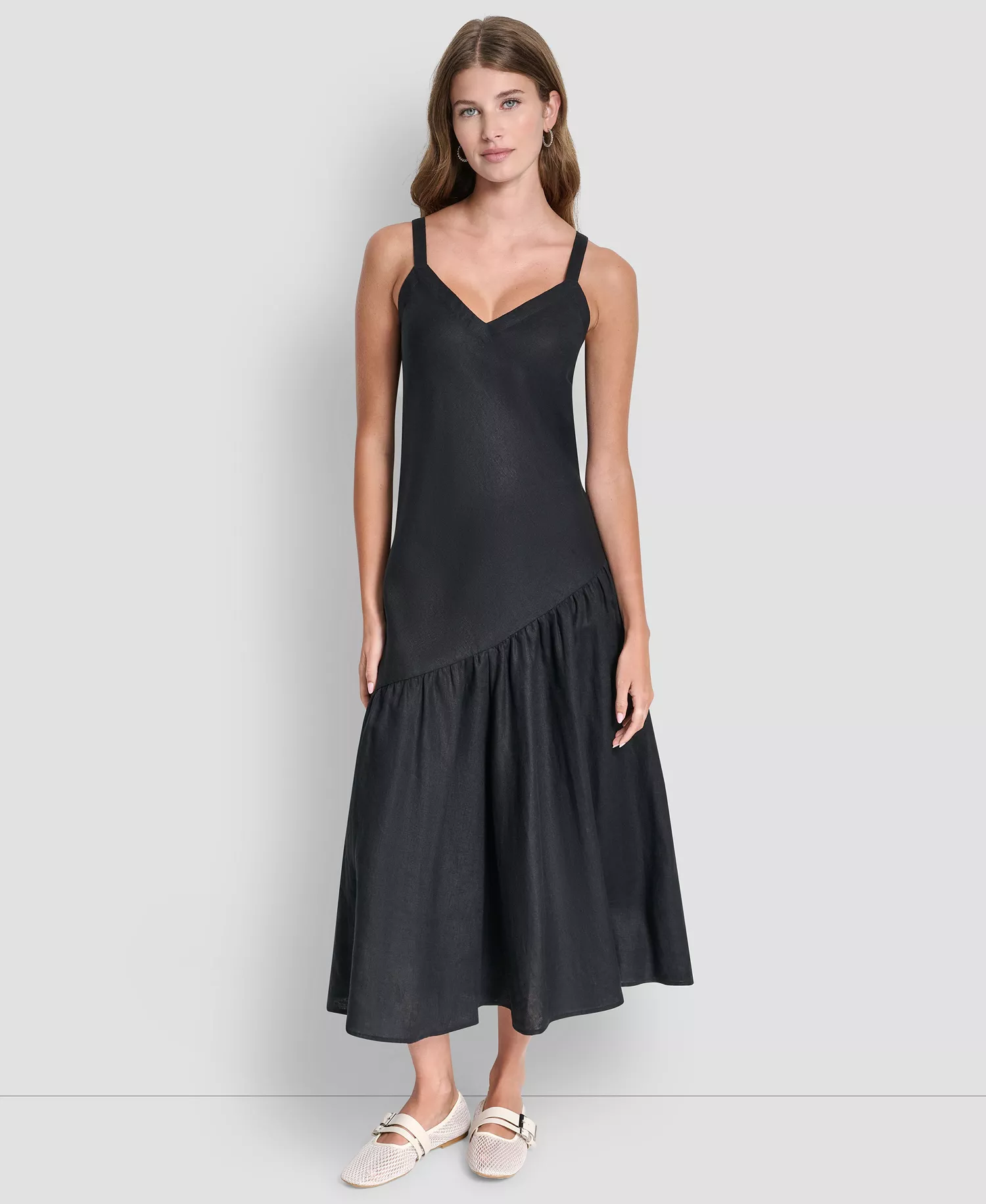 mni-1c723bd3b260dd1b841cc51007b63ca4 Women's Shirred Sleeveless V-Neck Dress