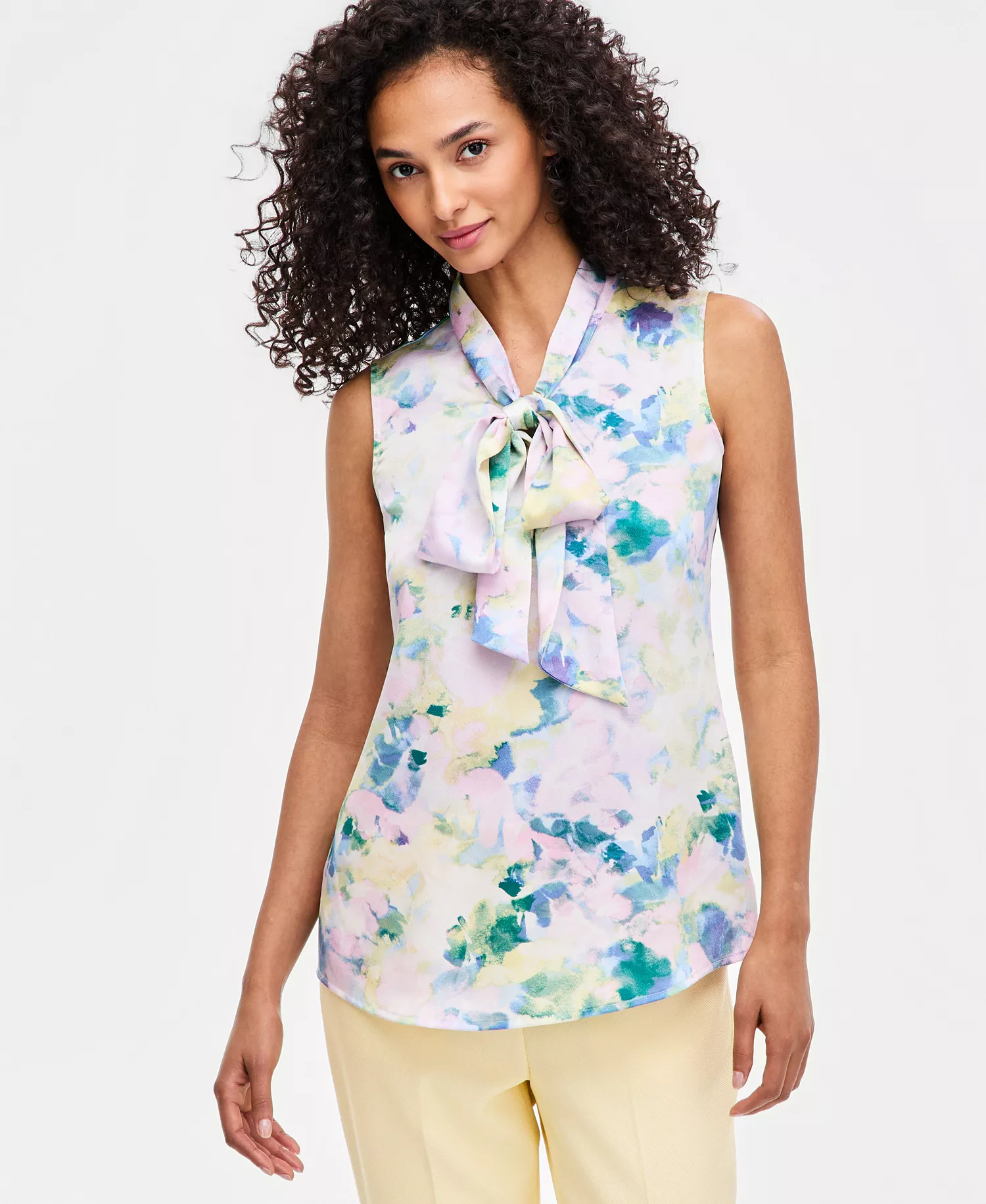 mni-391ae4227538155f8252fc2a3c1ff2e9 Petite Tie-Front Printed V-Neck Top