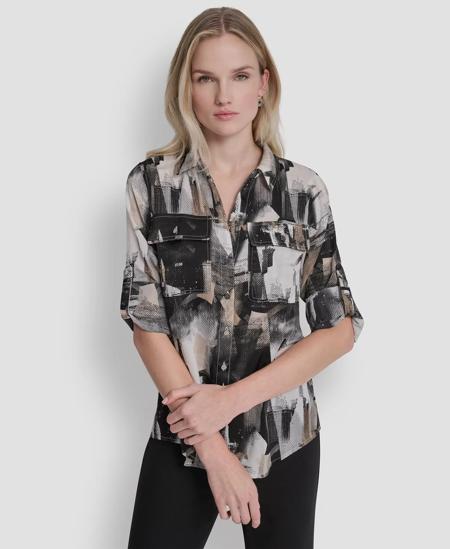 mni-44ab6b5e27f04504160896f012b6a22f Women's Printed Roll-Tab Shirt