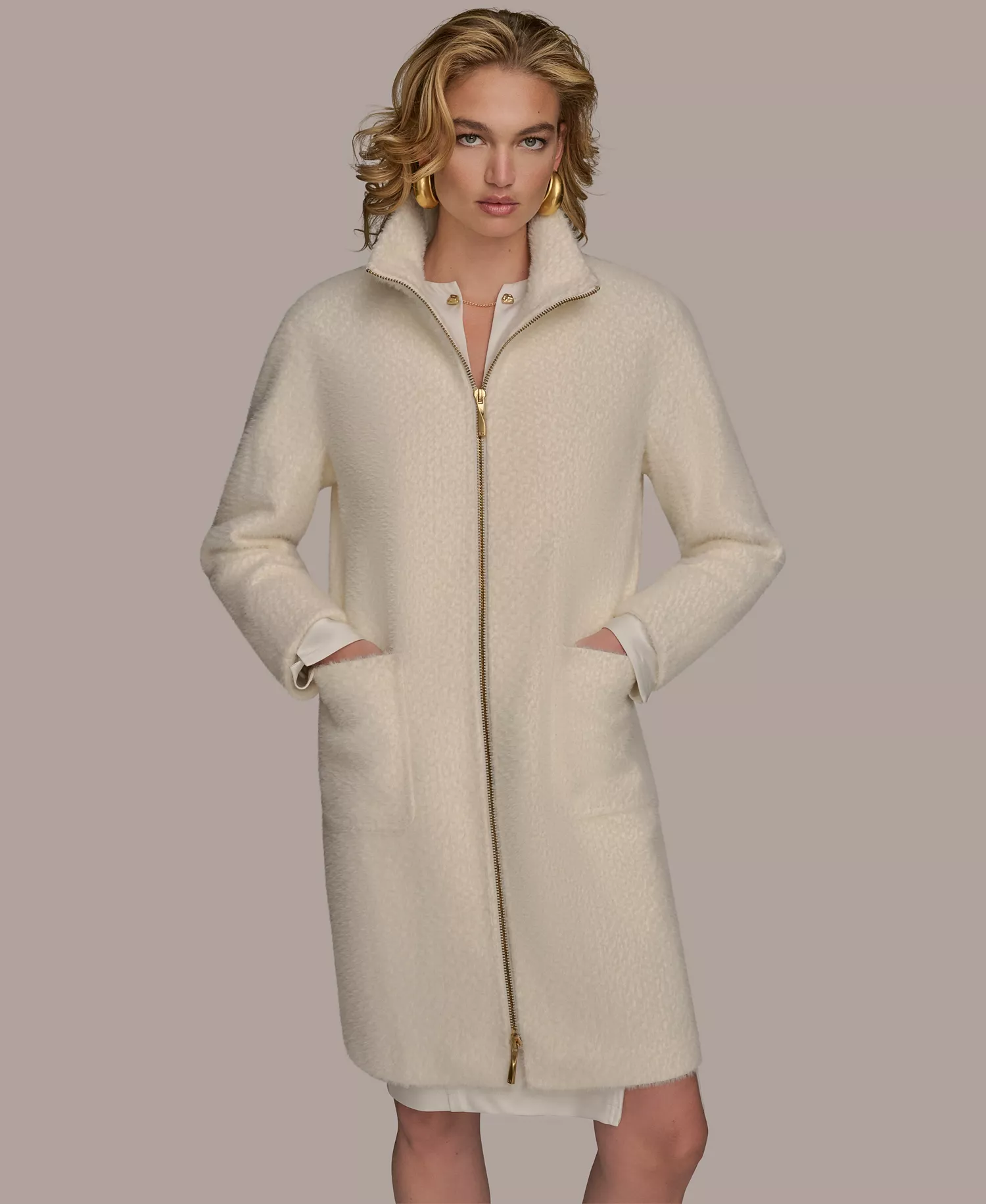 mni-6bd944b6645d7b349417c331d3cf41a3 Women's Zip Front High Collared Coat