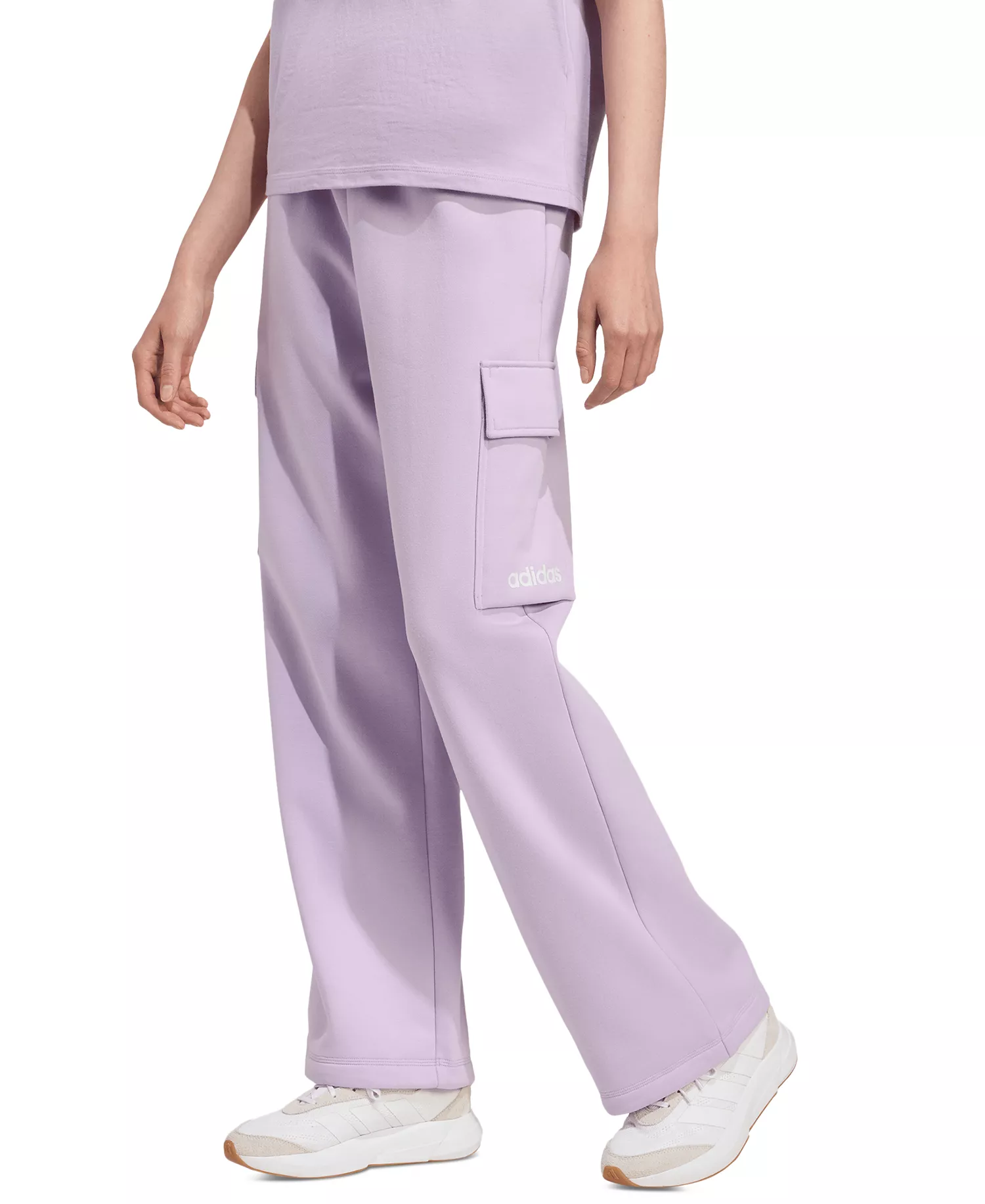mni-6f88b4fcdeb685510d51d7c54f80427d Women's Essentials Fleece Cargo Sweatpants — изображение 5