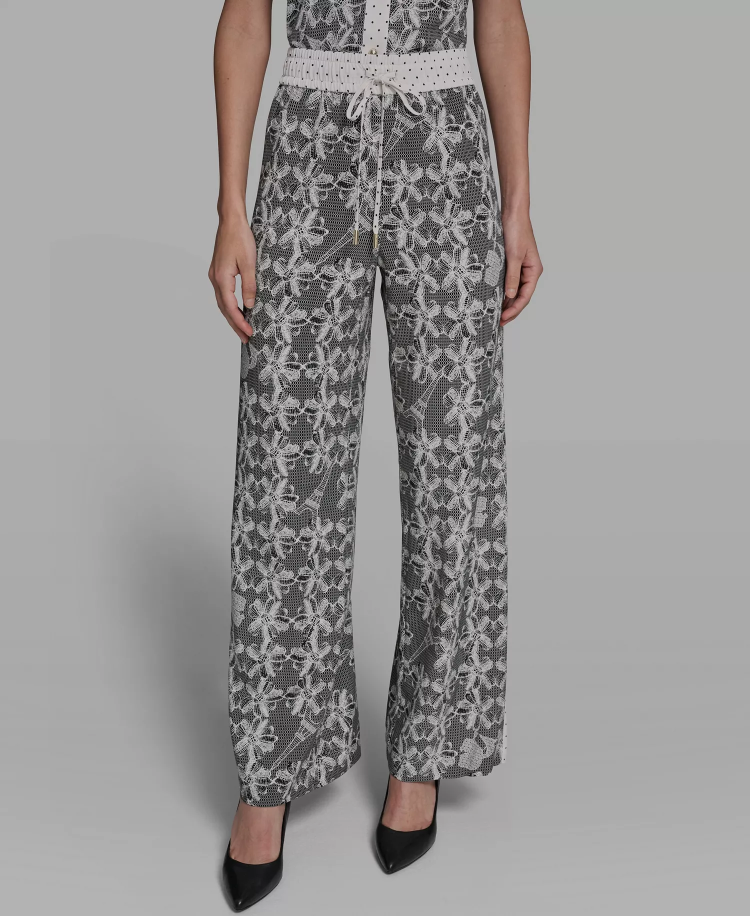 mni-8fb3eb7e08d75e4828b71510140a1d5d Women's Lace Print Soft Pull-On Pants
