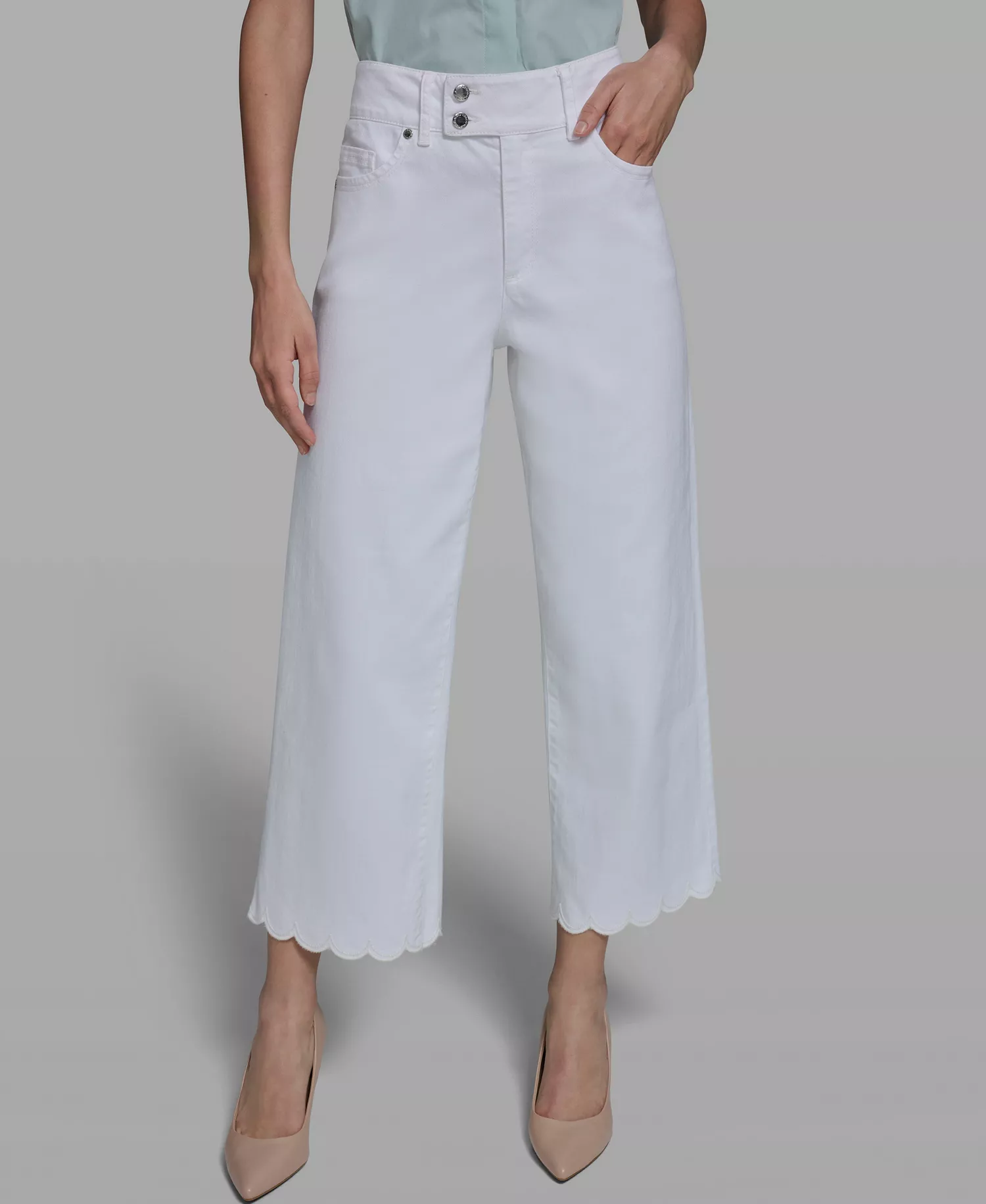 mni-96b67a2c0faf793ccd3396e43473da32 Women's Mid-Rise Scalloped Hem Jeans