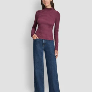 Women's Ripple Lace Mock Neck T-Shirt