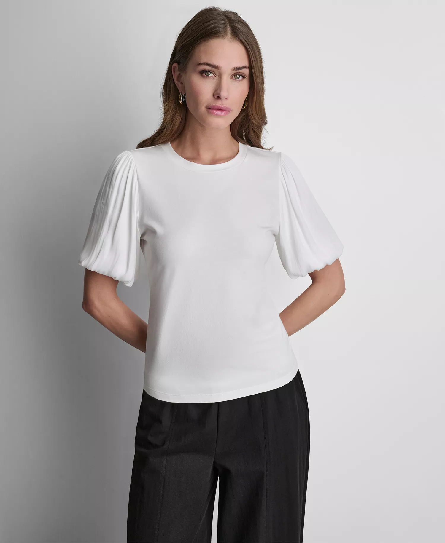 mni-a4591682a1f5e6a8d43d7b1b061a0b00 Women's Puffed Crew Neck Mix Media Knit Top — изображение 3