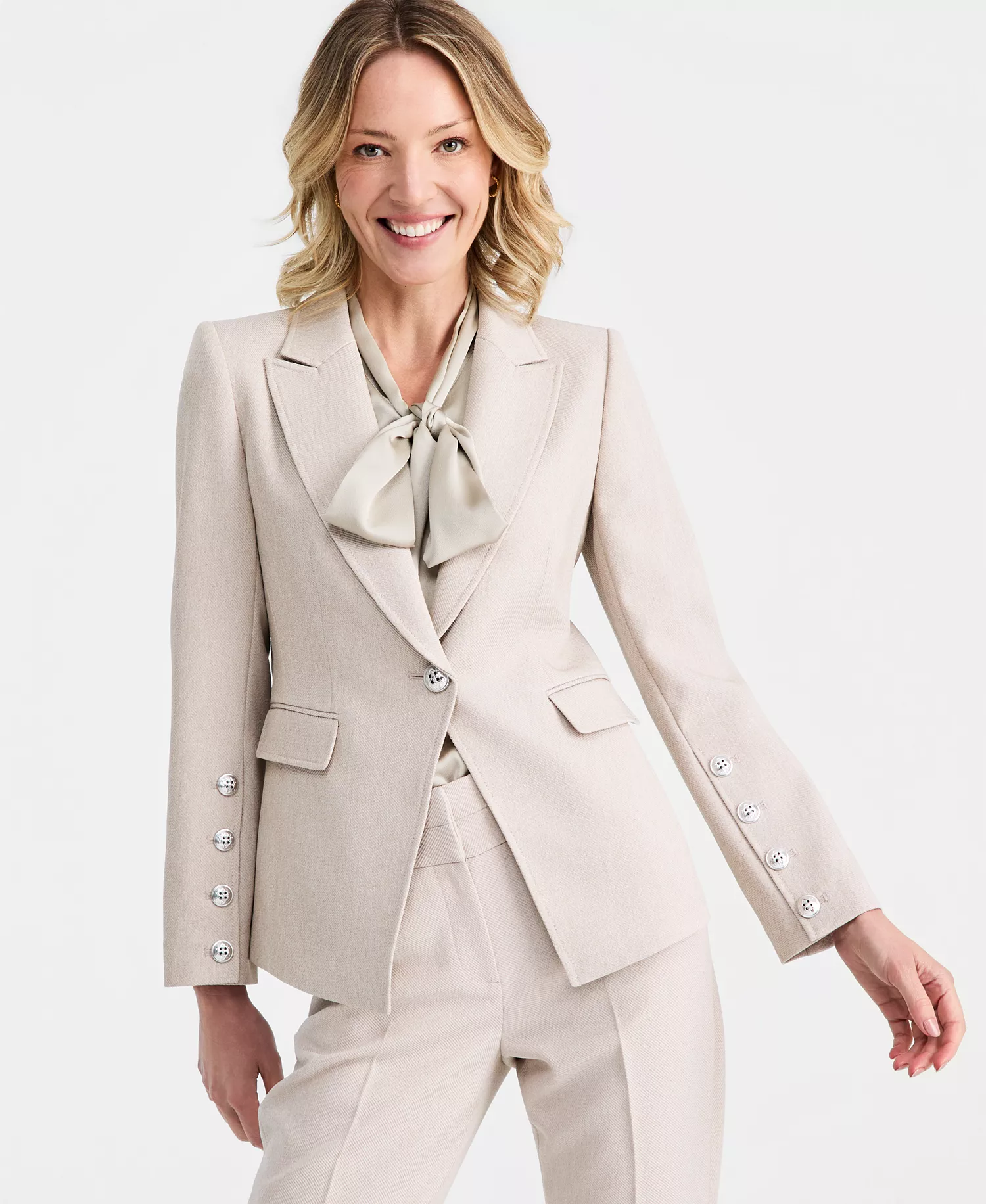mni-bf94760cb6ee2c7fde414d66a12ef07e Women's Peak Lapel One-Button Blazer — изображение 5