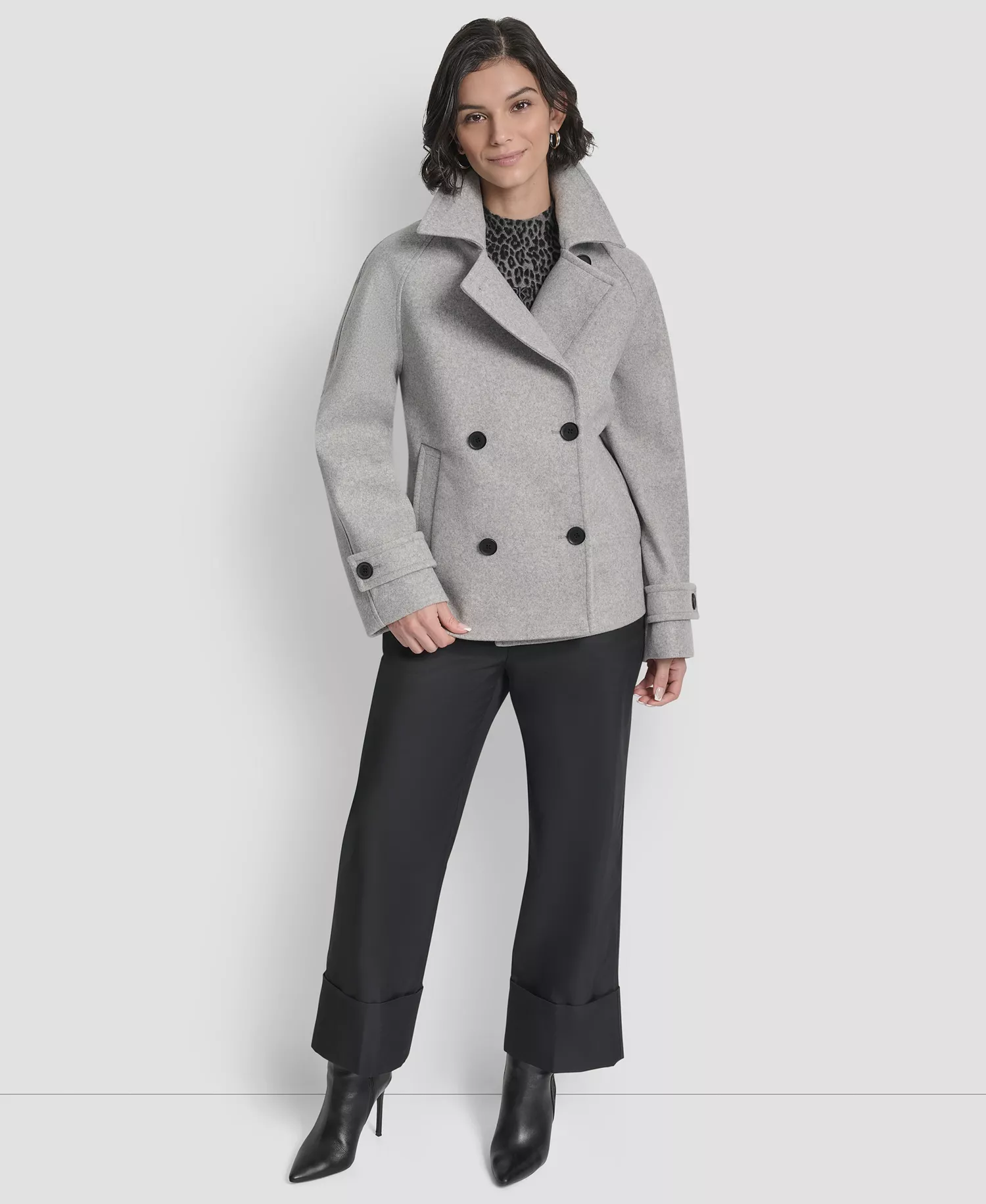 mni-c175e7b73da168bc4a87d7aaf016a9cc Women's Short Double Breasted Collared Coat — изображение 5