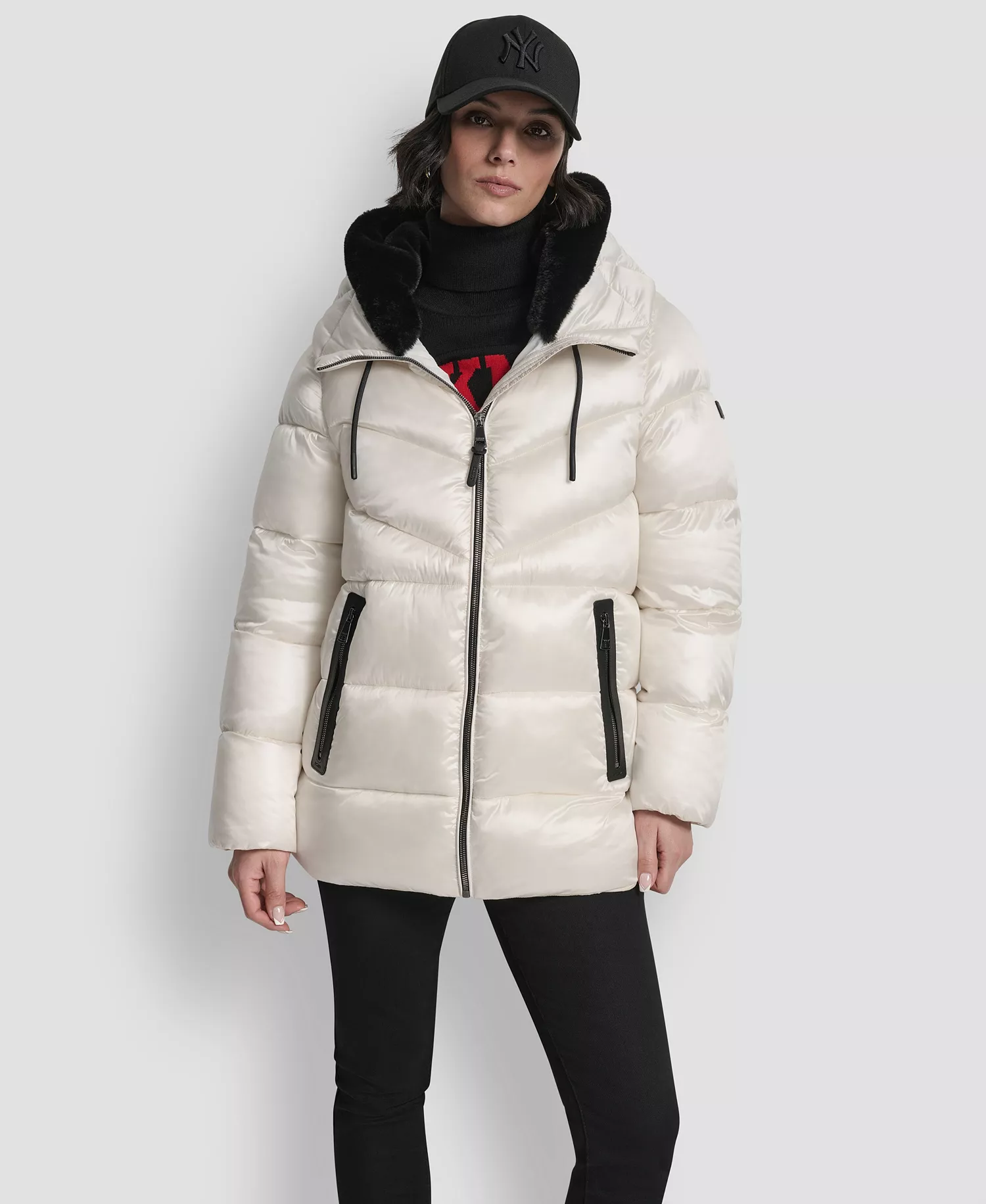 mni-cc3e8a0aa0fe6acb9d35c5bad42bfc9f Women's Shine Hooded Puffer Coat