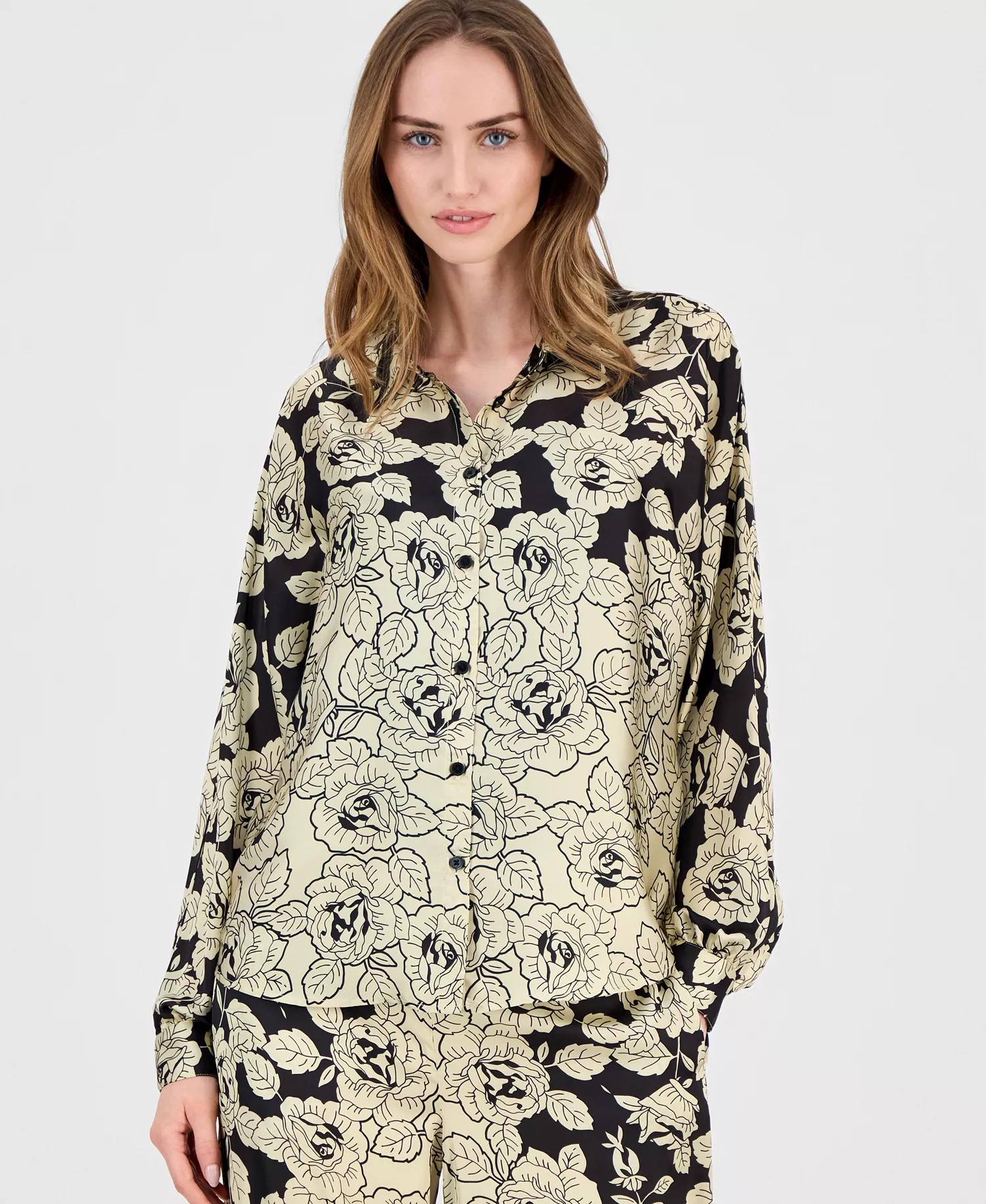mni-d2bfcb6e991bfee4c8254e7c931c4b1b Women's Printed Dolman-Sleeve Blouse