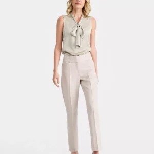 Petite Mid-Rise Bell Bottom Pants