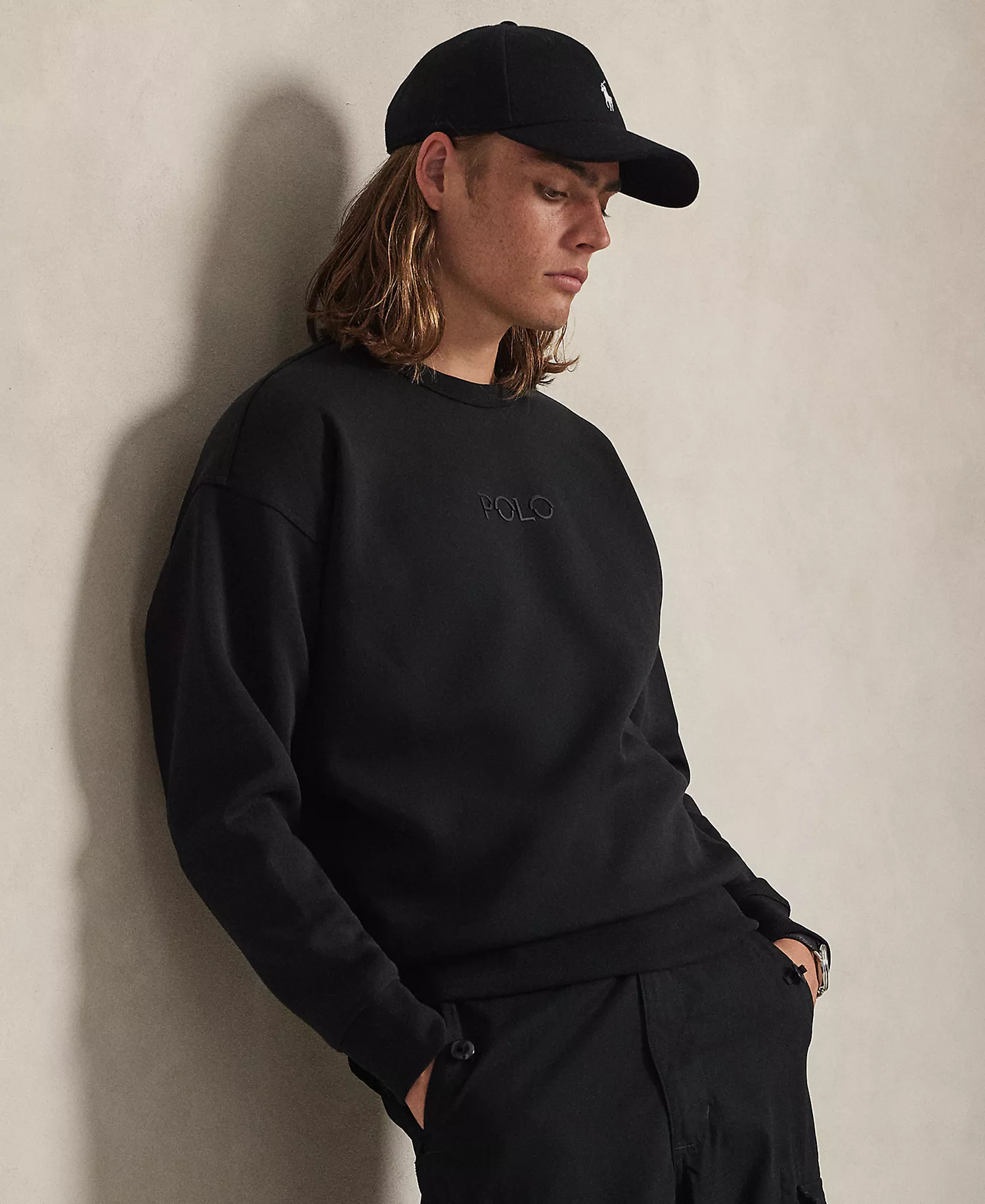 mni-d92928b5541b120bd2f8a32ae84739d2 Men's Relaxed Fit Sweatshirt