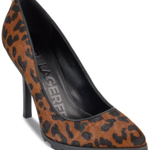 Madelyn Slip On Pointed Toe Lug Sole Pumps