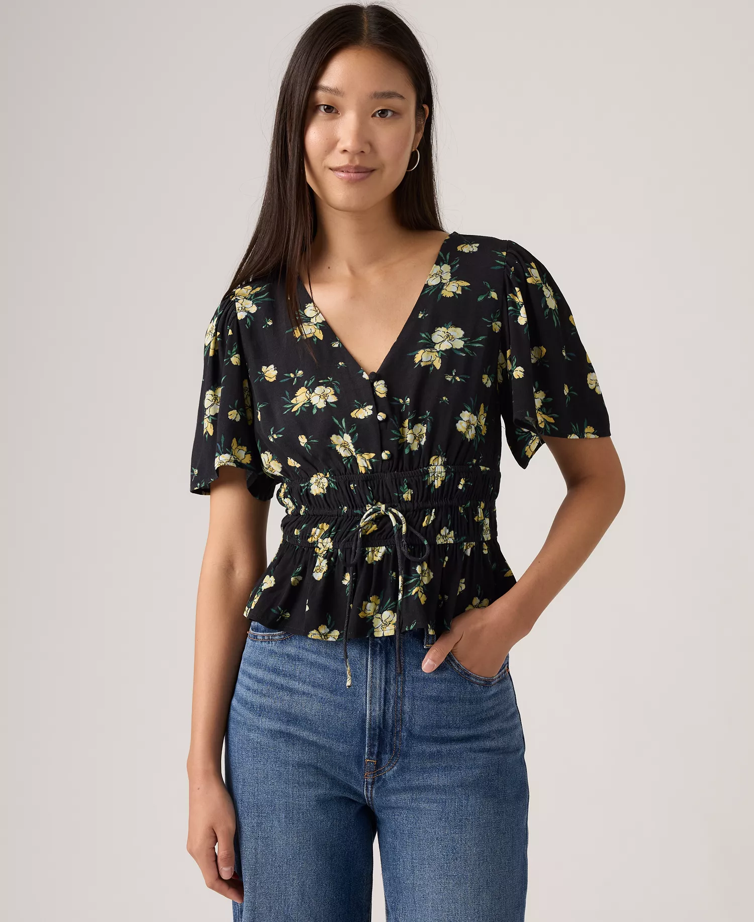 mni-dc200d09cddd52967a3de43745c3c376 Women's V-Neck Floral-Print Short-Sleeve Blouse — изображение 3
