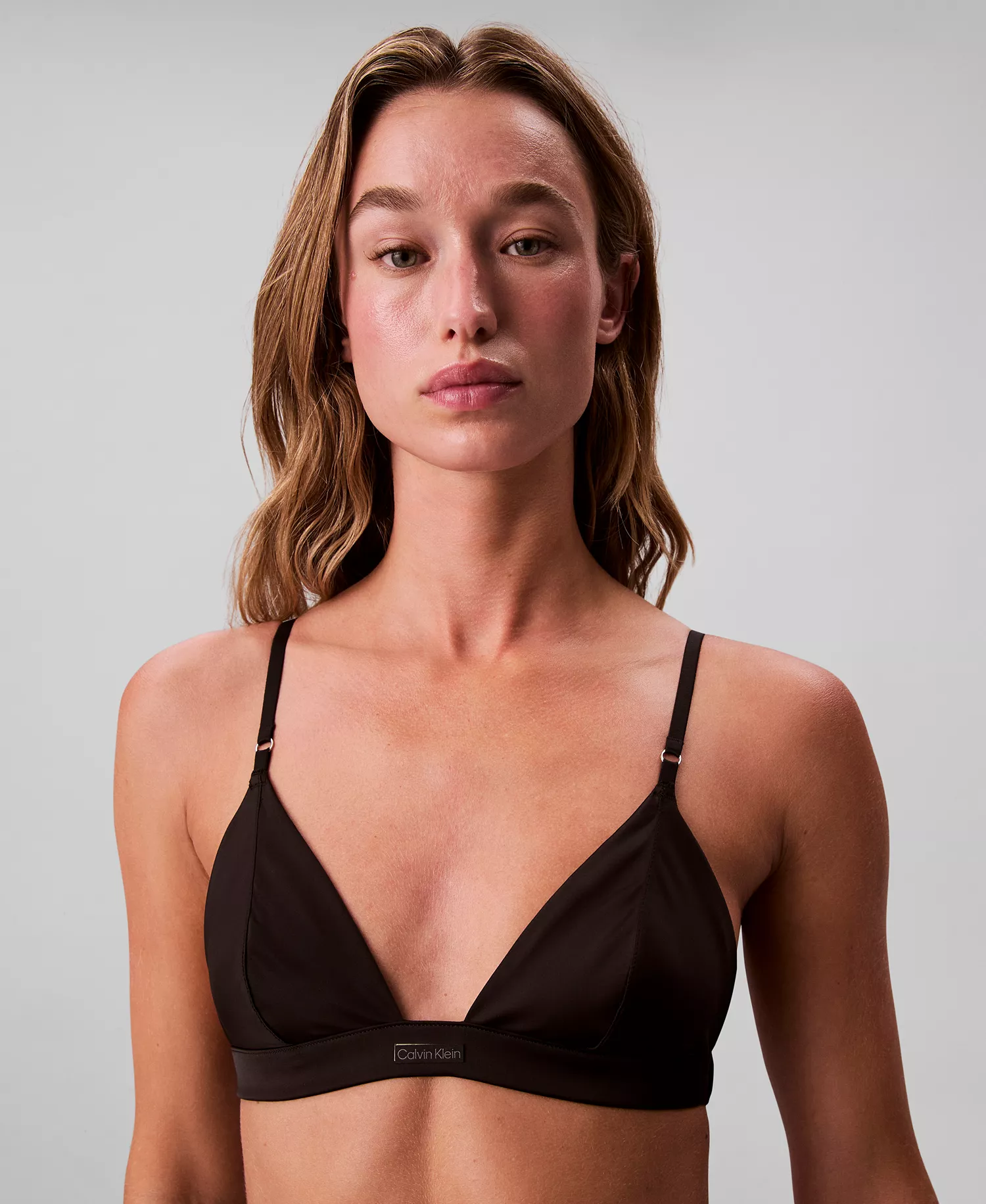 mni-ef90502b666150551b705d6937476aa4 Women's Signature Satin Unlined Triangle Bra QF8392