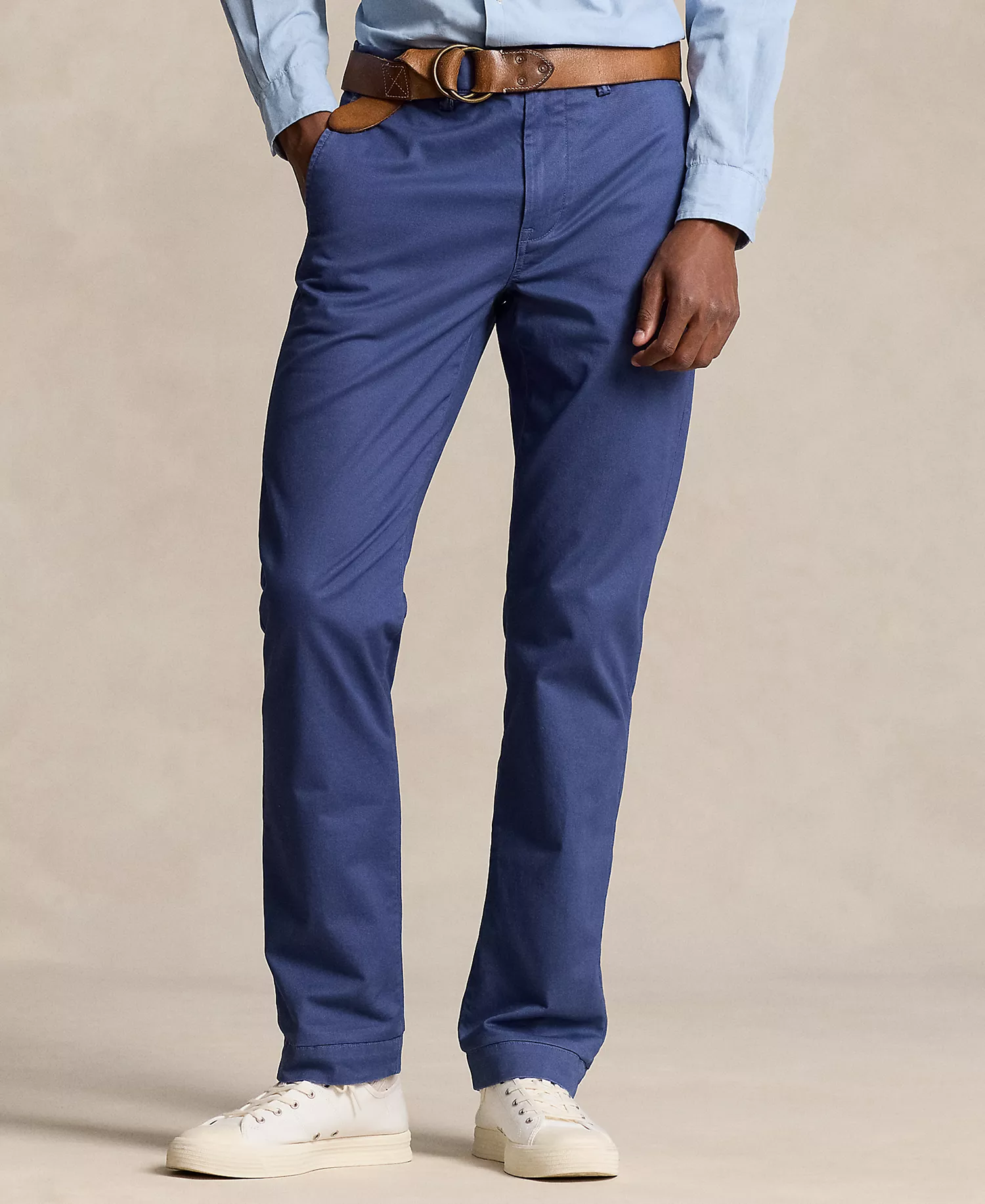 mni-f3639d564fcfeb15ac5e0477d1e3aa6a Men's Straight-Fit Washed Stretch Chino Pants