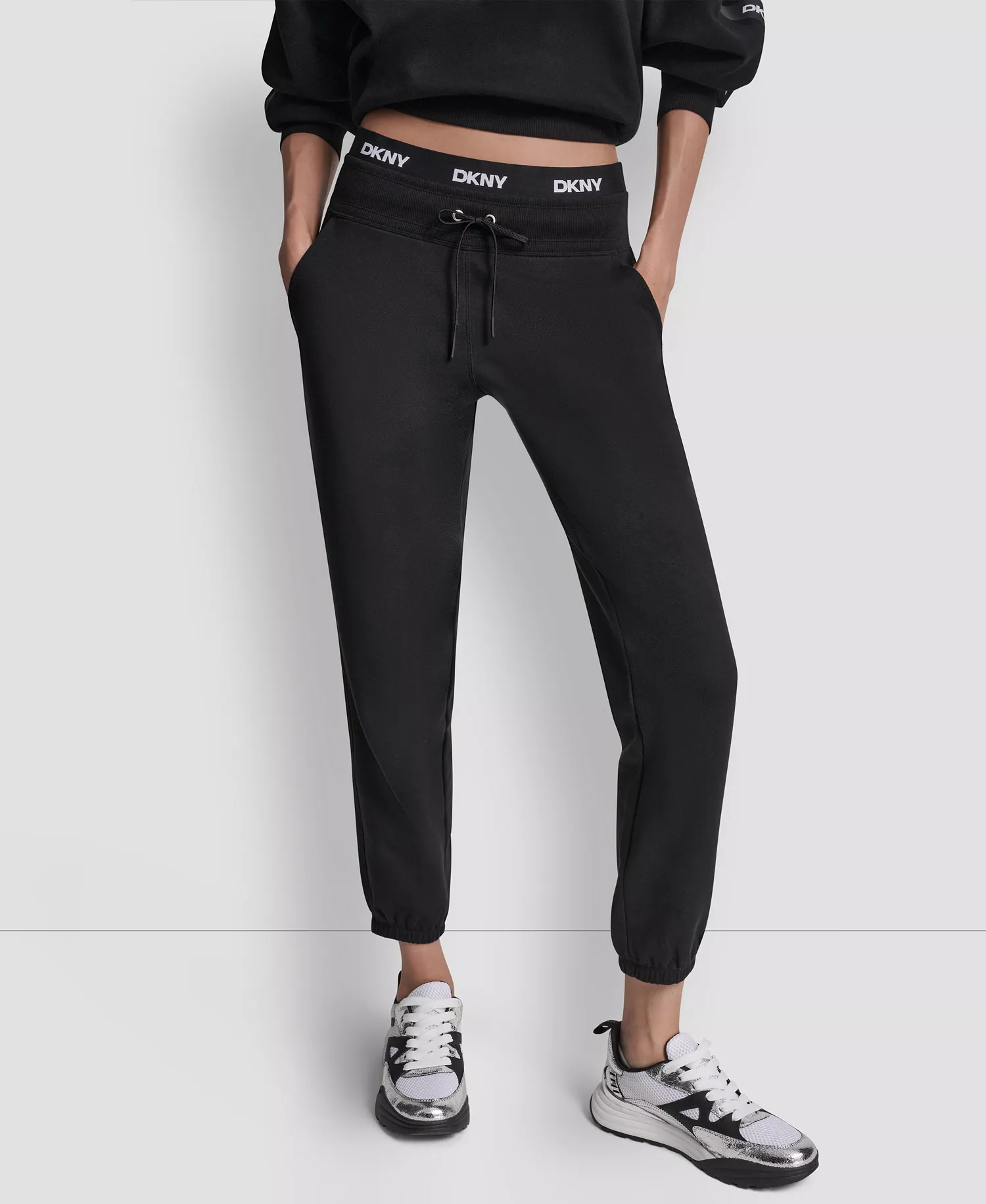 mni-f7ac7e4483df46ec3ee5a6095568546b Women's Classic Logo Elastic High-Rise Sweatpants