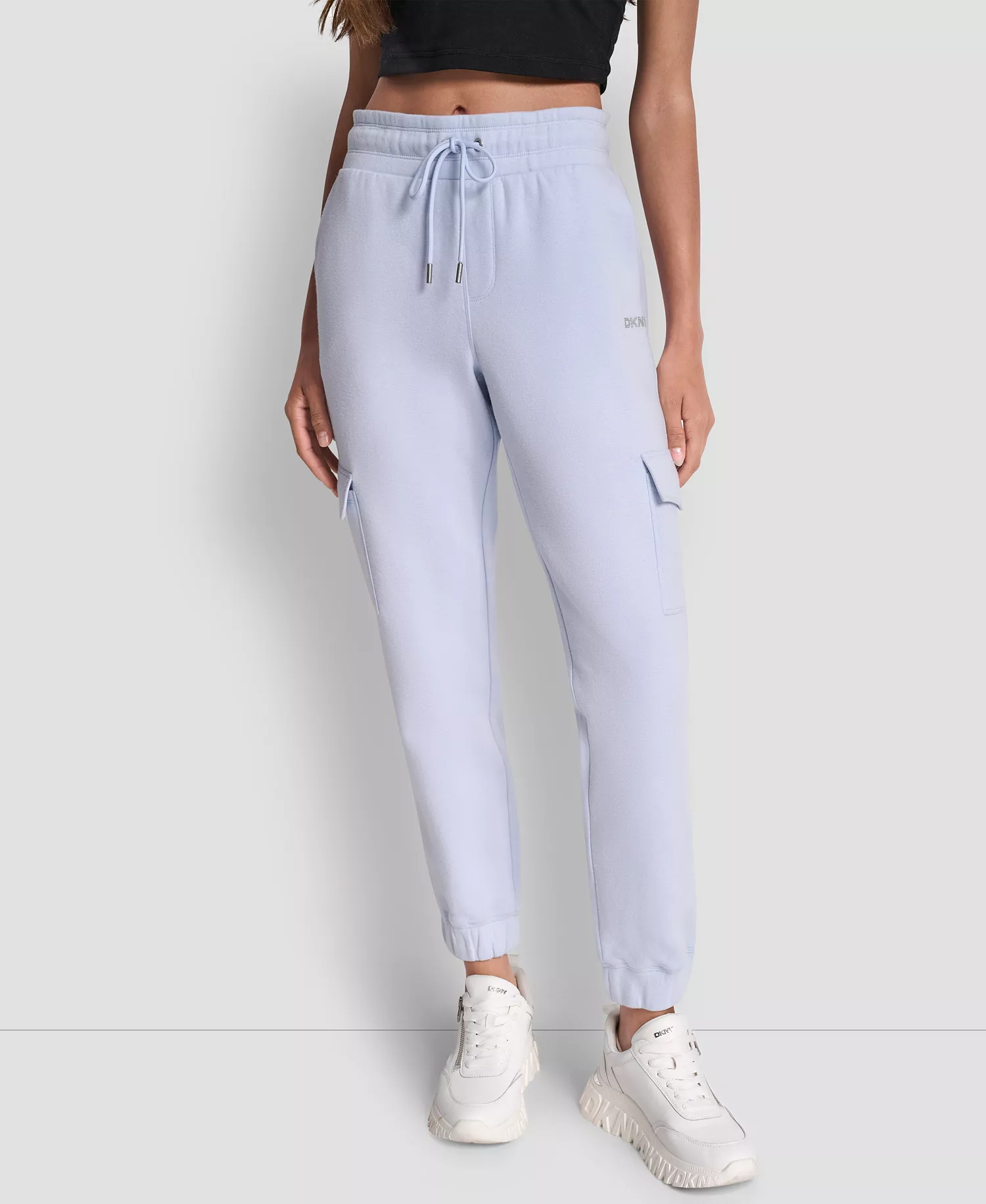 mni-fafbcc7b28bbcf6dd64f9c5dfcd92ebc Women's Studded-Logo Cargo Joggers — изображение 8