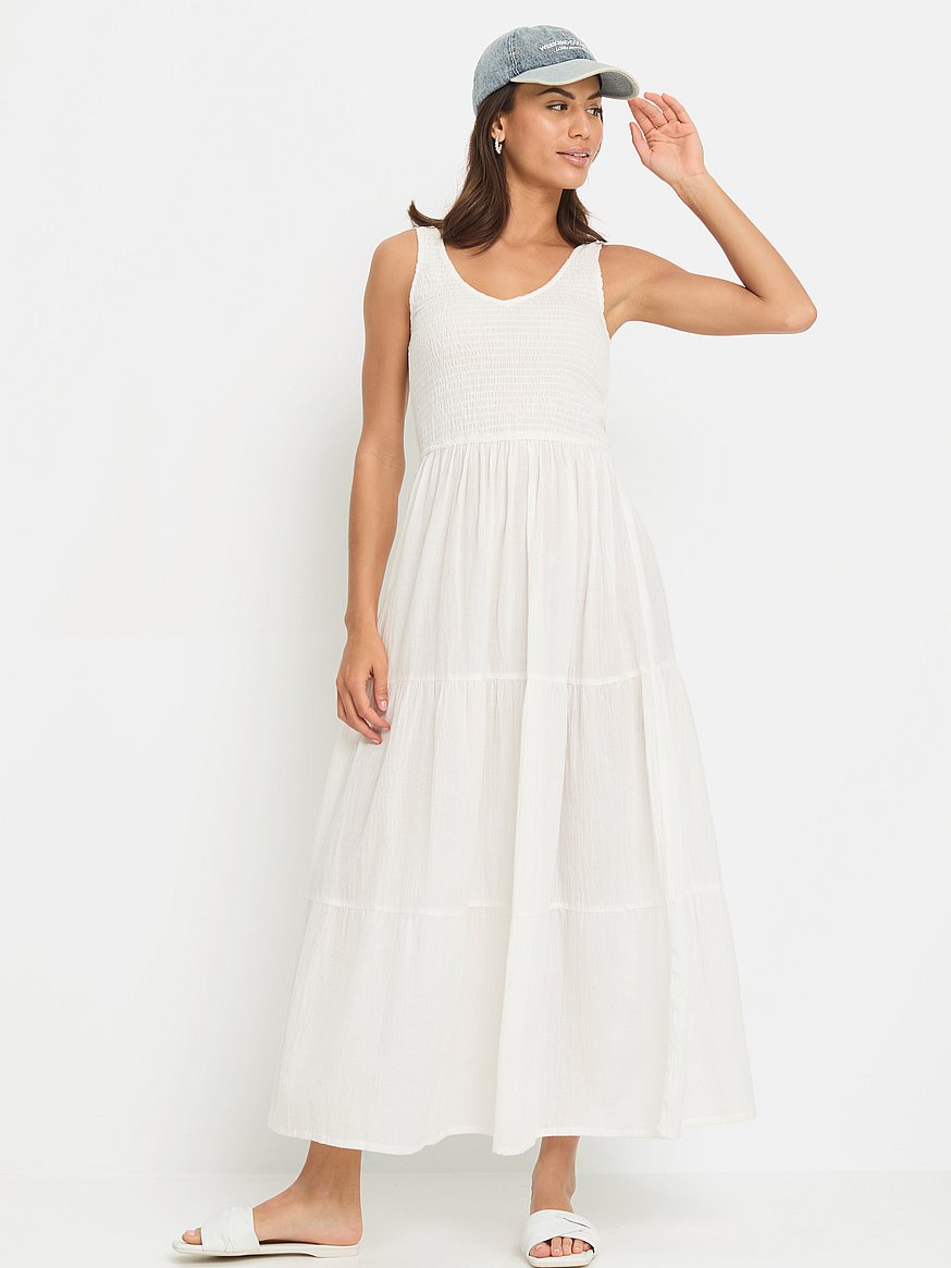 tiered v neck maxi dress tiered v neck maxi dress