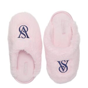 luxe plush closed toe slippers