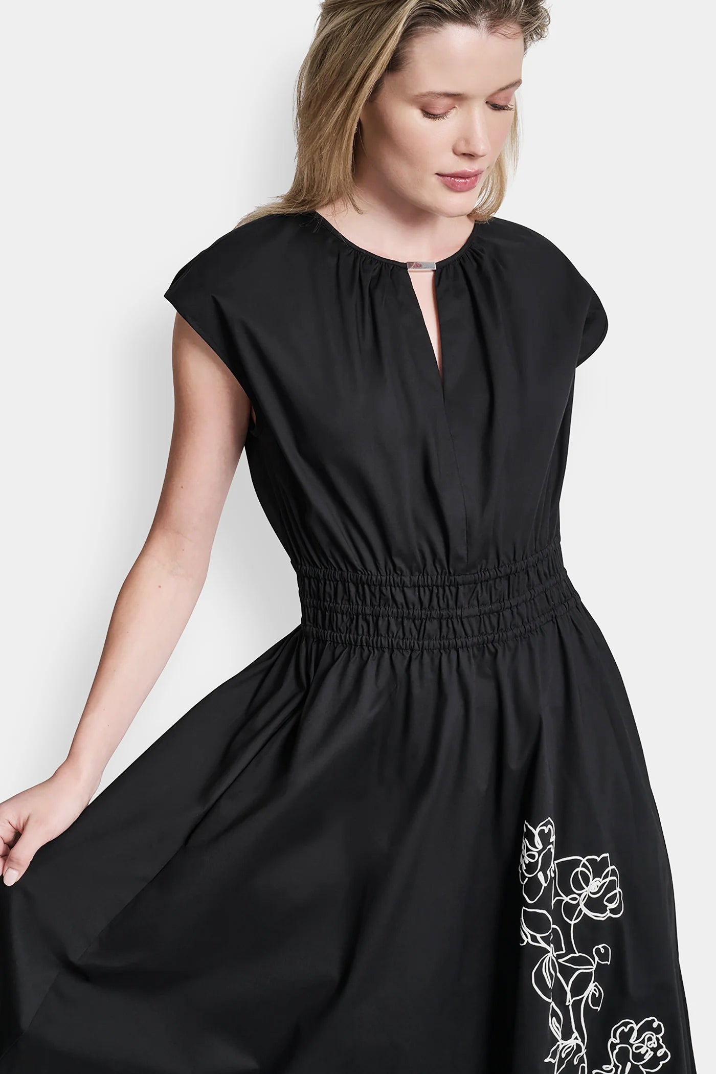 dknydd22725 40 dd6a1r85 blk alt2 fafa767a b048 4626 b163 f8eda8ada445 dknydd22725 40 dd6a1r85 blk alt2 fafa767a b048 4626 b163 f8eda8ada445