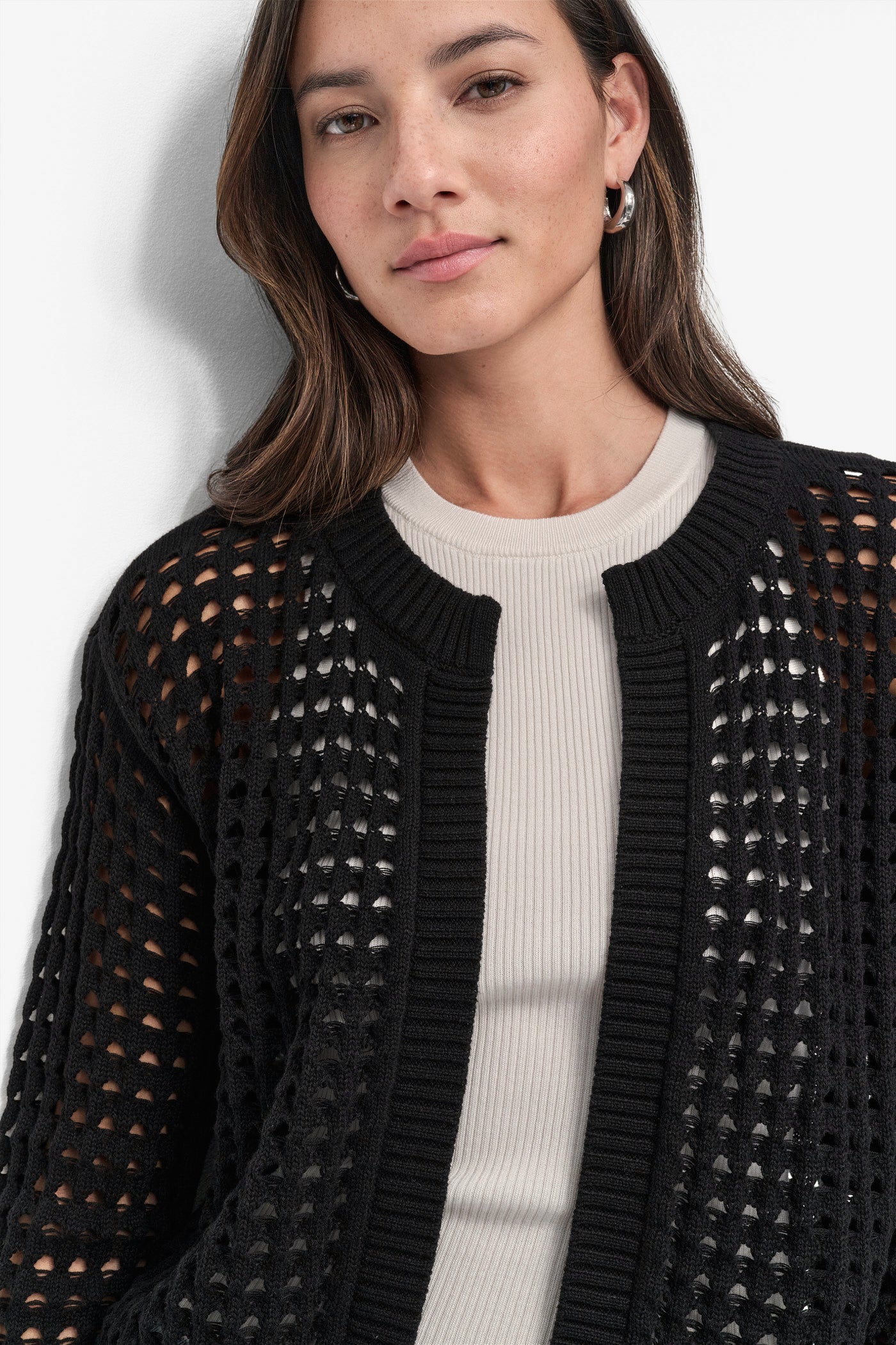 dknydj03525 1 dj4r0307 blk alt1 066926e1 a175 4452 8d62 0fa9881a3524 dknydj03525 1 dj4r0307 blk alt1 066926e1 a175 4452 8d62 0fa9881a3524