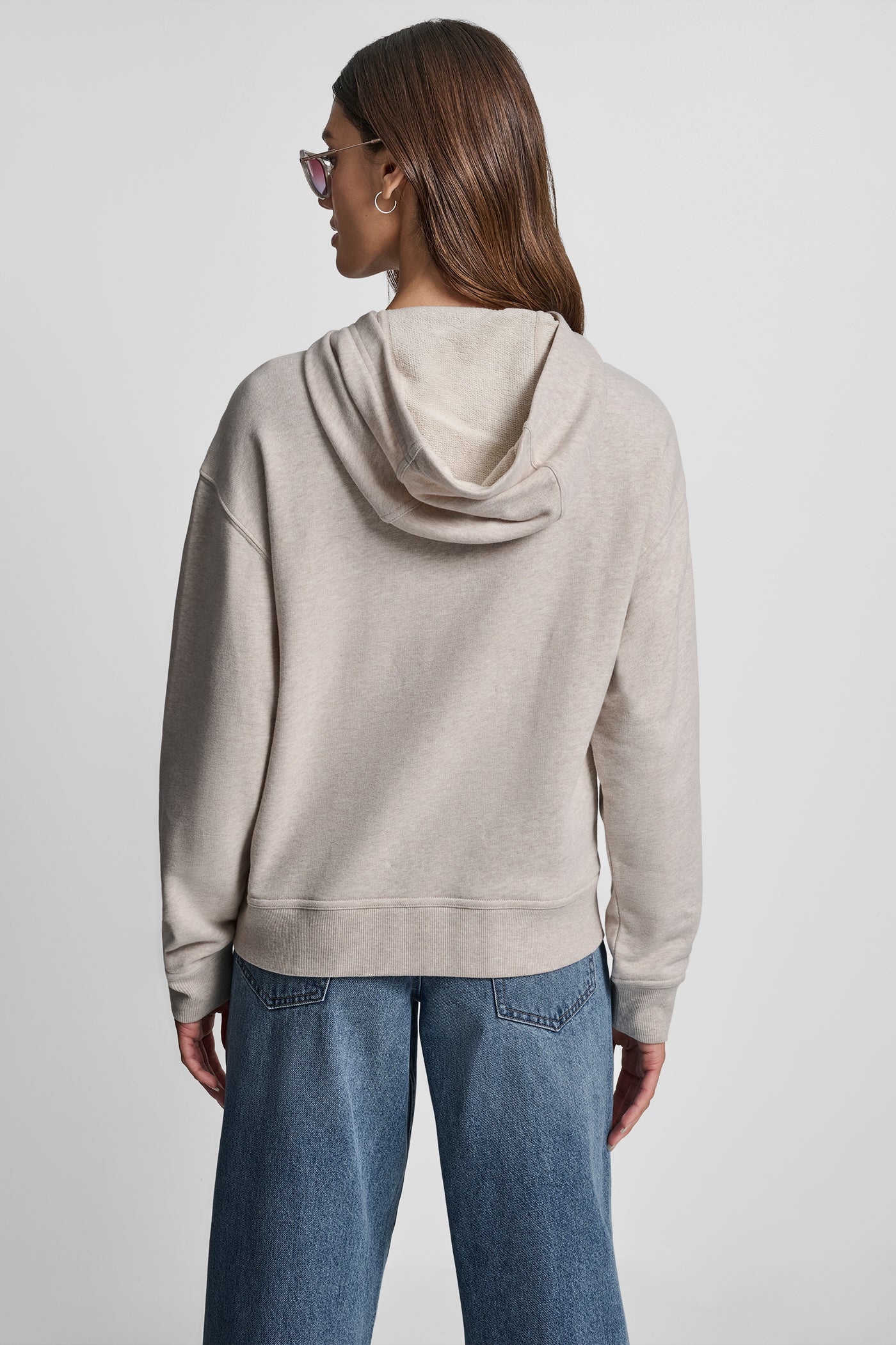 dknydj15425 21r dj5t1603 e2e retailb 1 dknydj15425 21r dj5t1603 e2e retailb 1