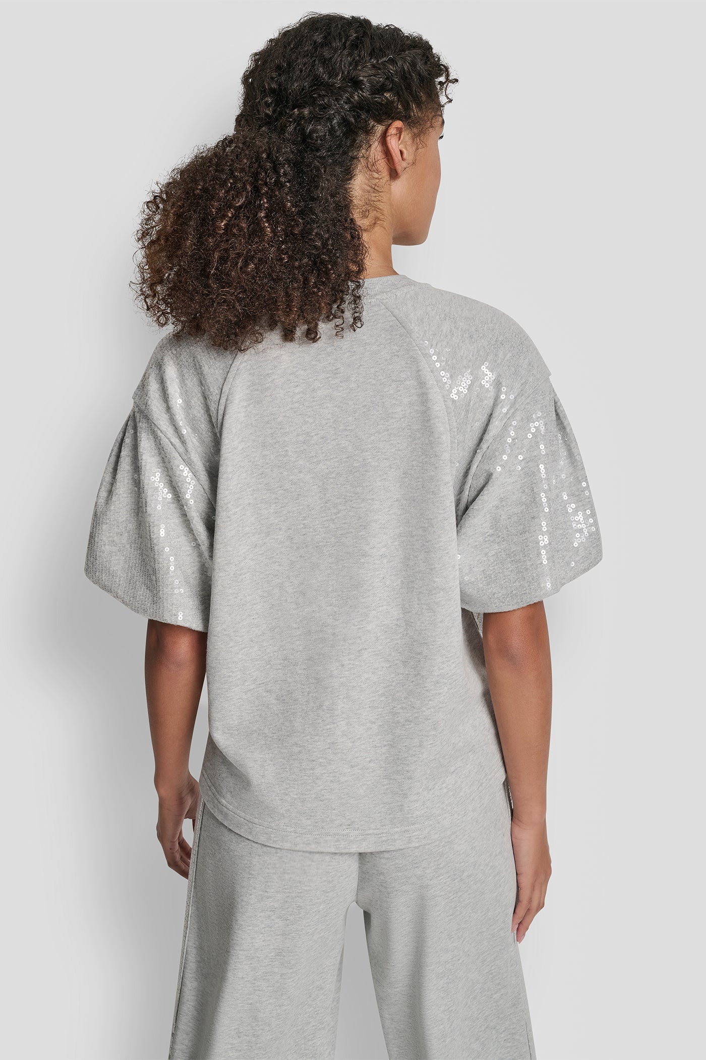 dknydj15725 38 dj6t1670 g1q b 1 dknydj15725 38 dj6t1670 g1q b 1