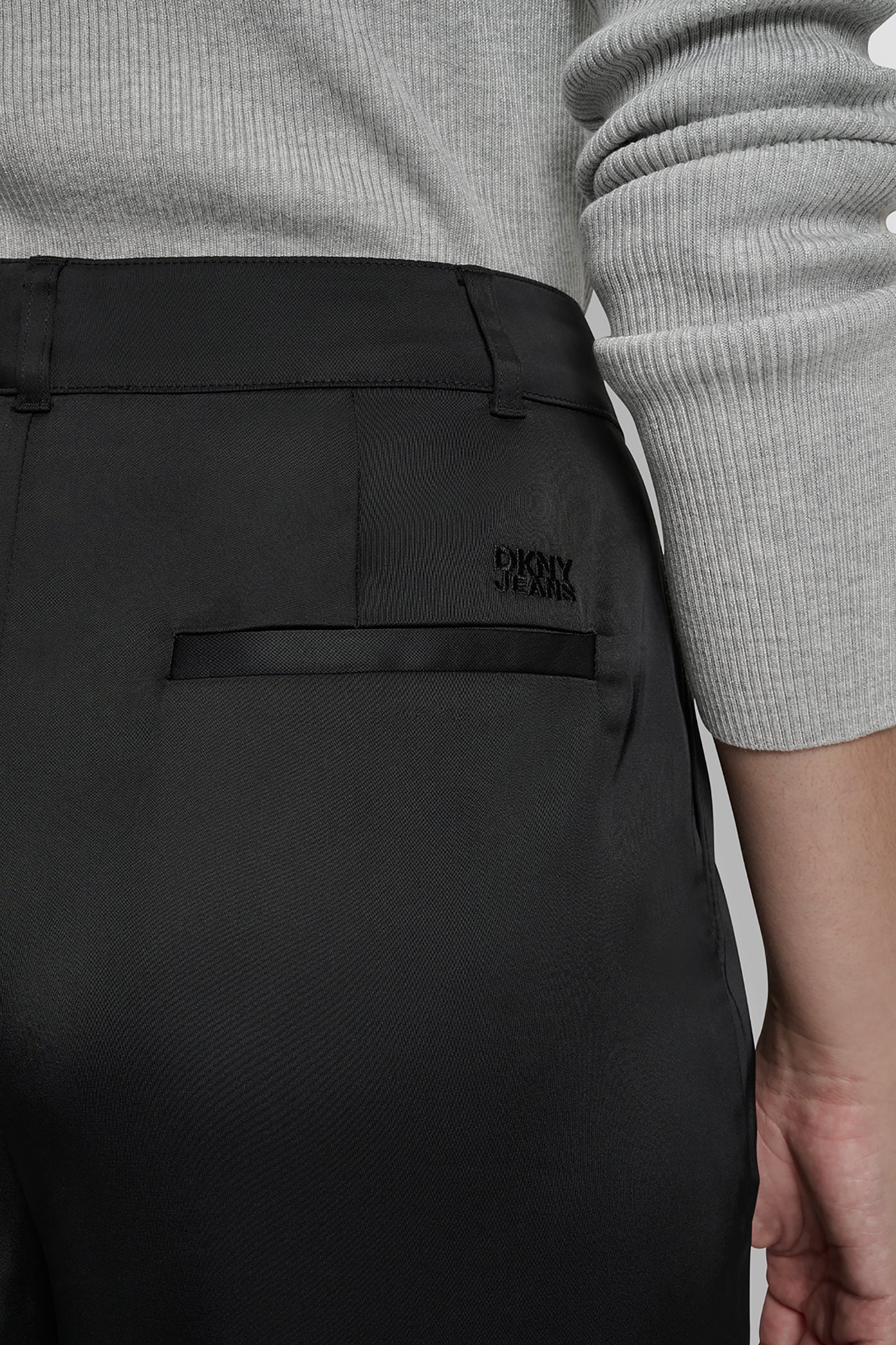 dknydj19425 10 dj5p3100 blk alt3 dknydj19425 10 dj5p3100 blk alt3