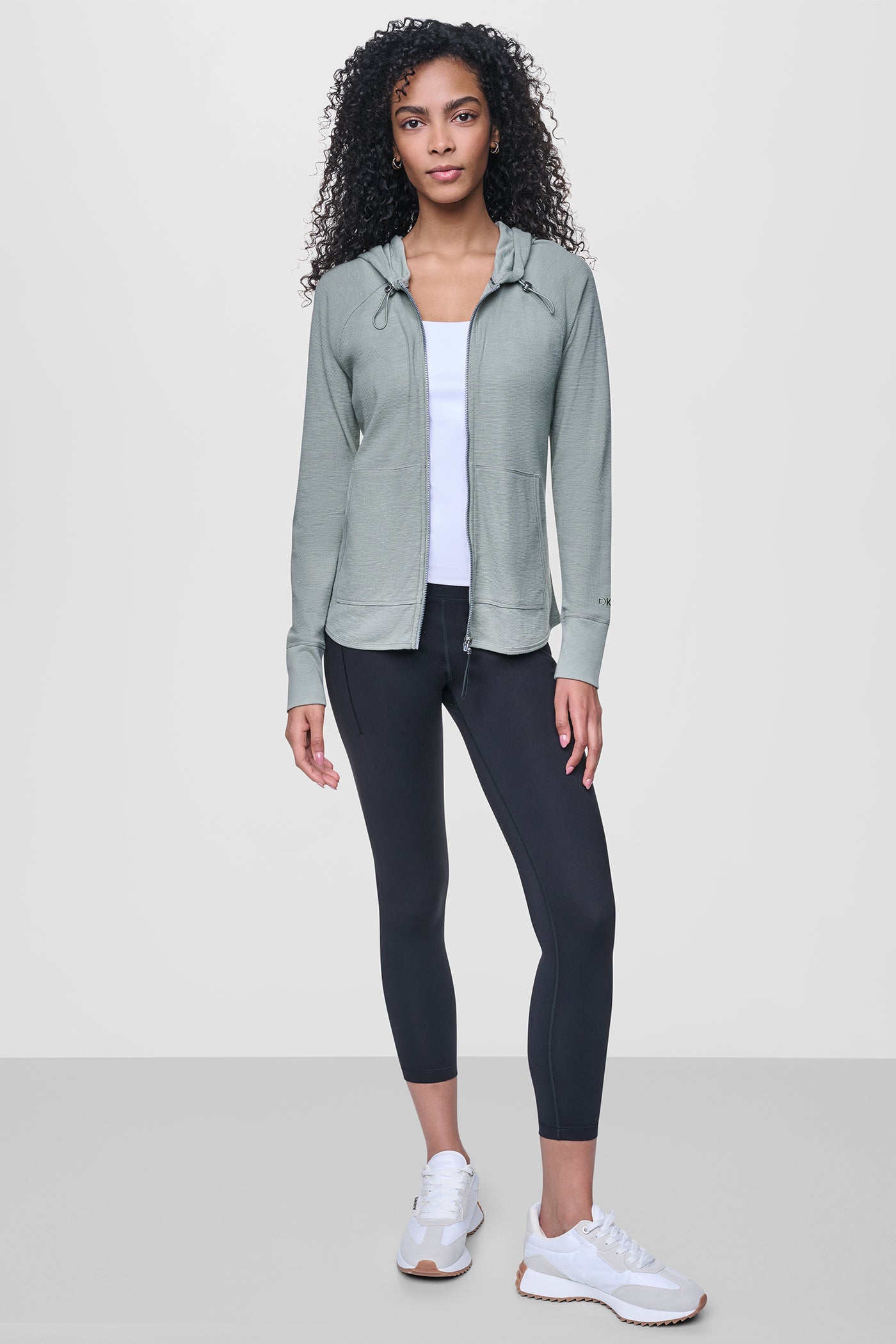 dknydp08526 6 dp4j9404 8f7 alt1 dknydp08526 6 dp4j9404 8f7 alt1