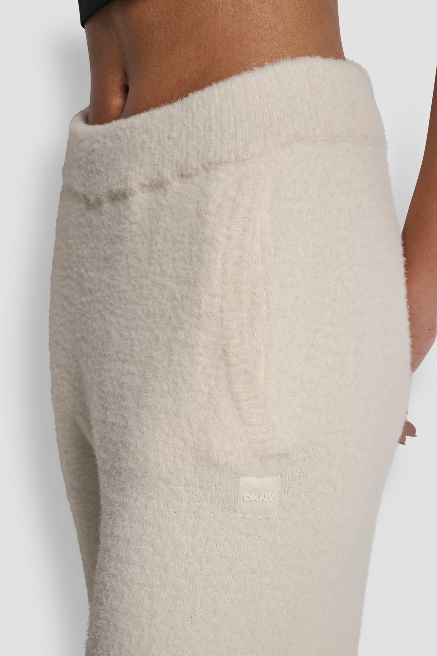 dknydp17925 46 dp5r0855 goh alt2 1 dknydp17925 46 dp5r0855 goh alt2 1