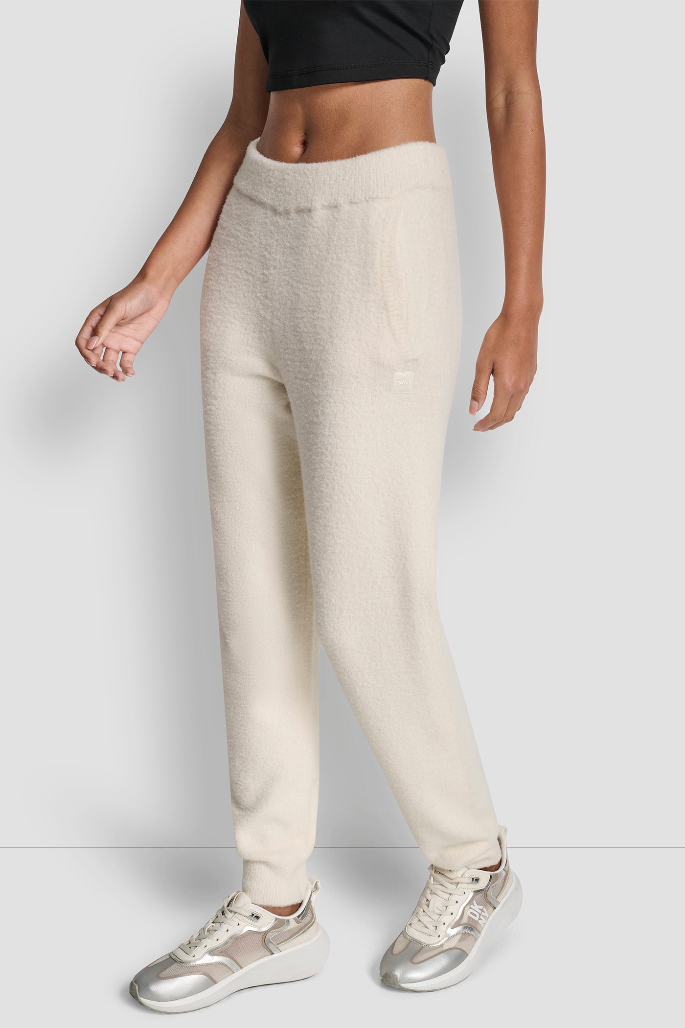 dknydp17925 46 dp5r0855 goh s 1 dknydp17925 46 dp5r0855 goh s 1