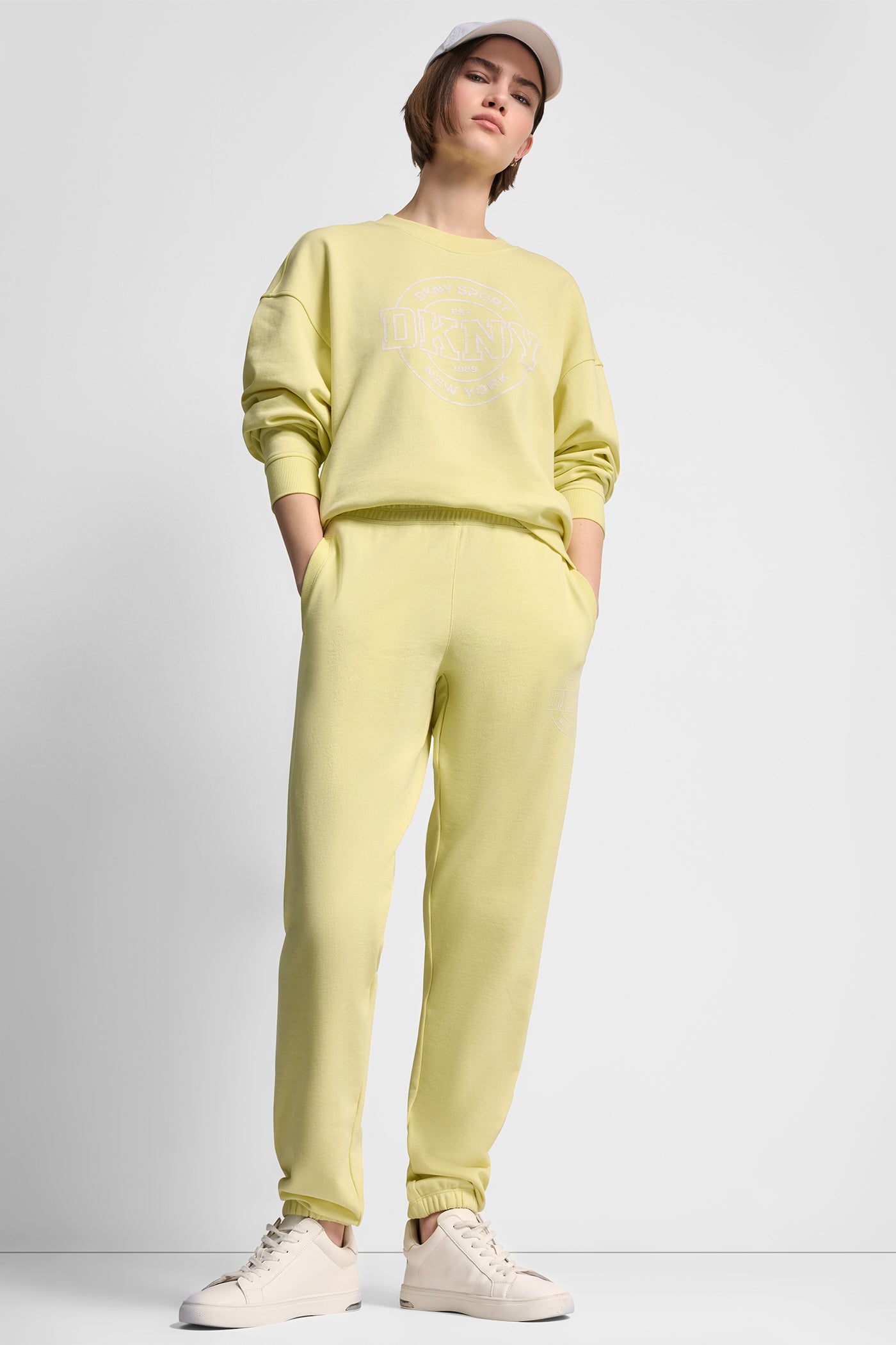 dknydp24925 55a dp6p3831 aig retail dknydp24925 55a dp6p3831 aig retail