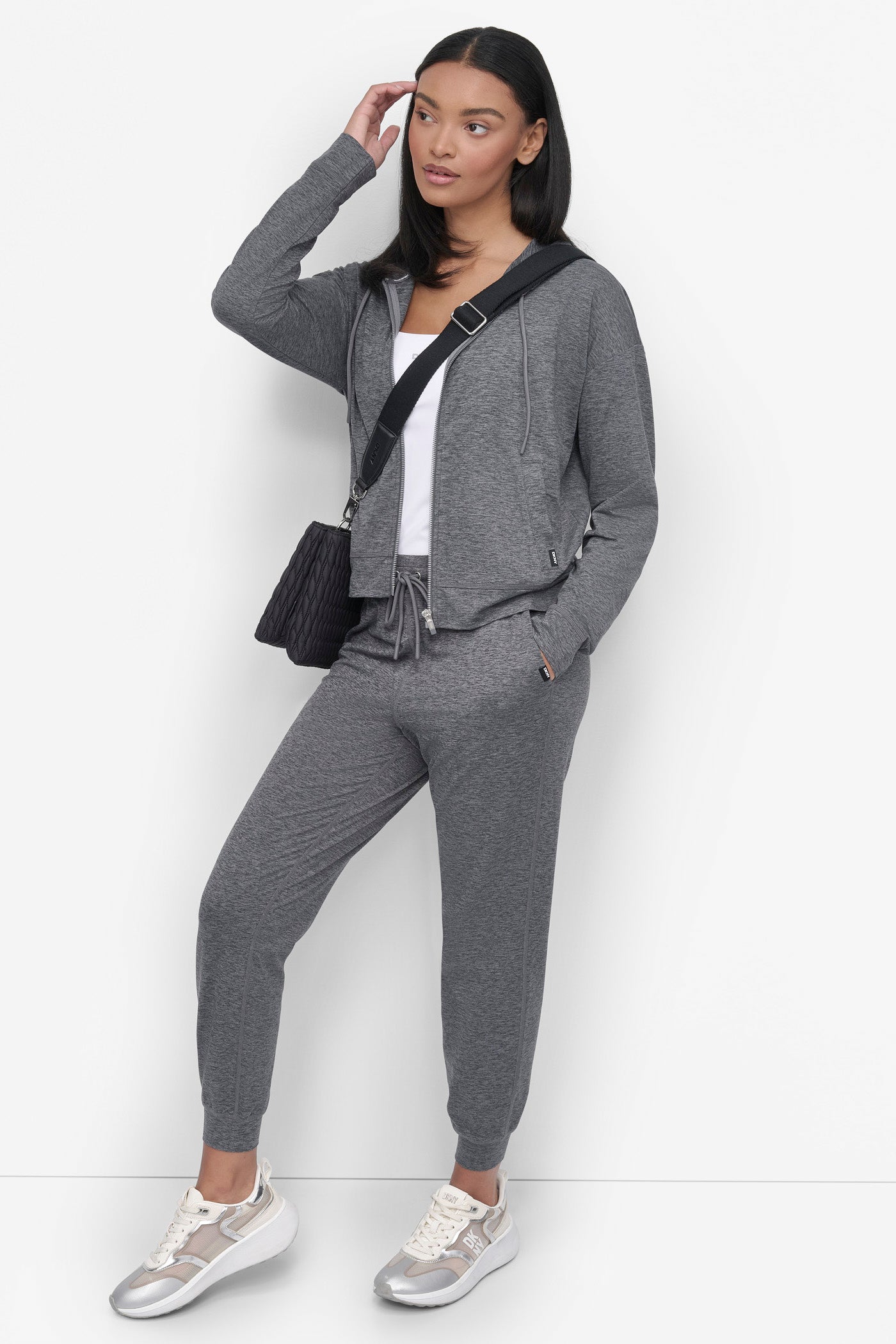 dknydp27024 60a dp5p3553 6sd retaila 1 dknydp27024 60a dp5p3553 6sd retaila 1