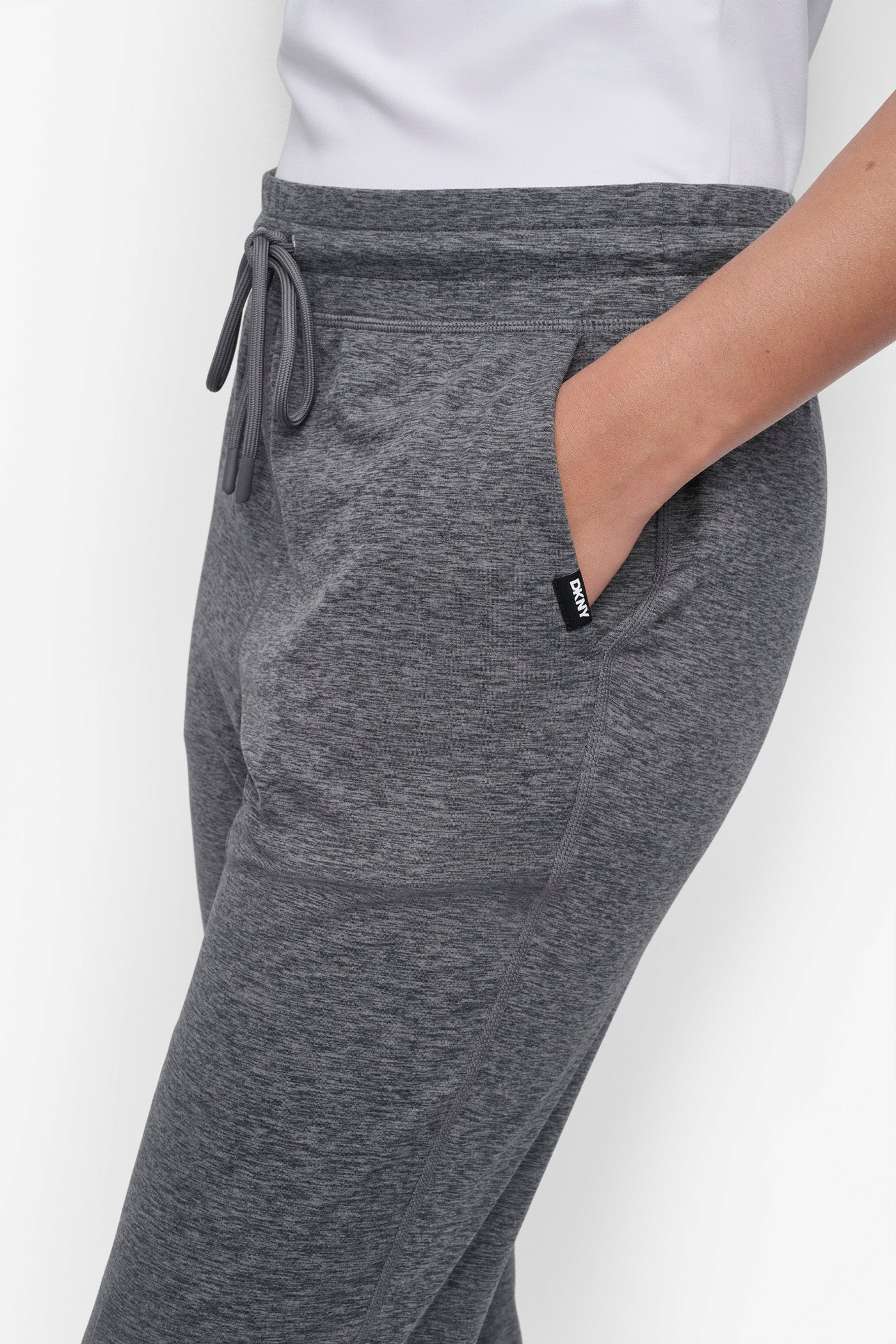 dknydp27024 60 dp5p3553 6sd alt1 1 dknydp27024 60 dp5p3553 6sd alt1 1