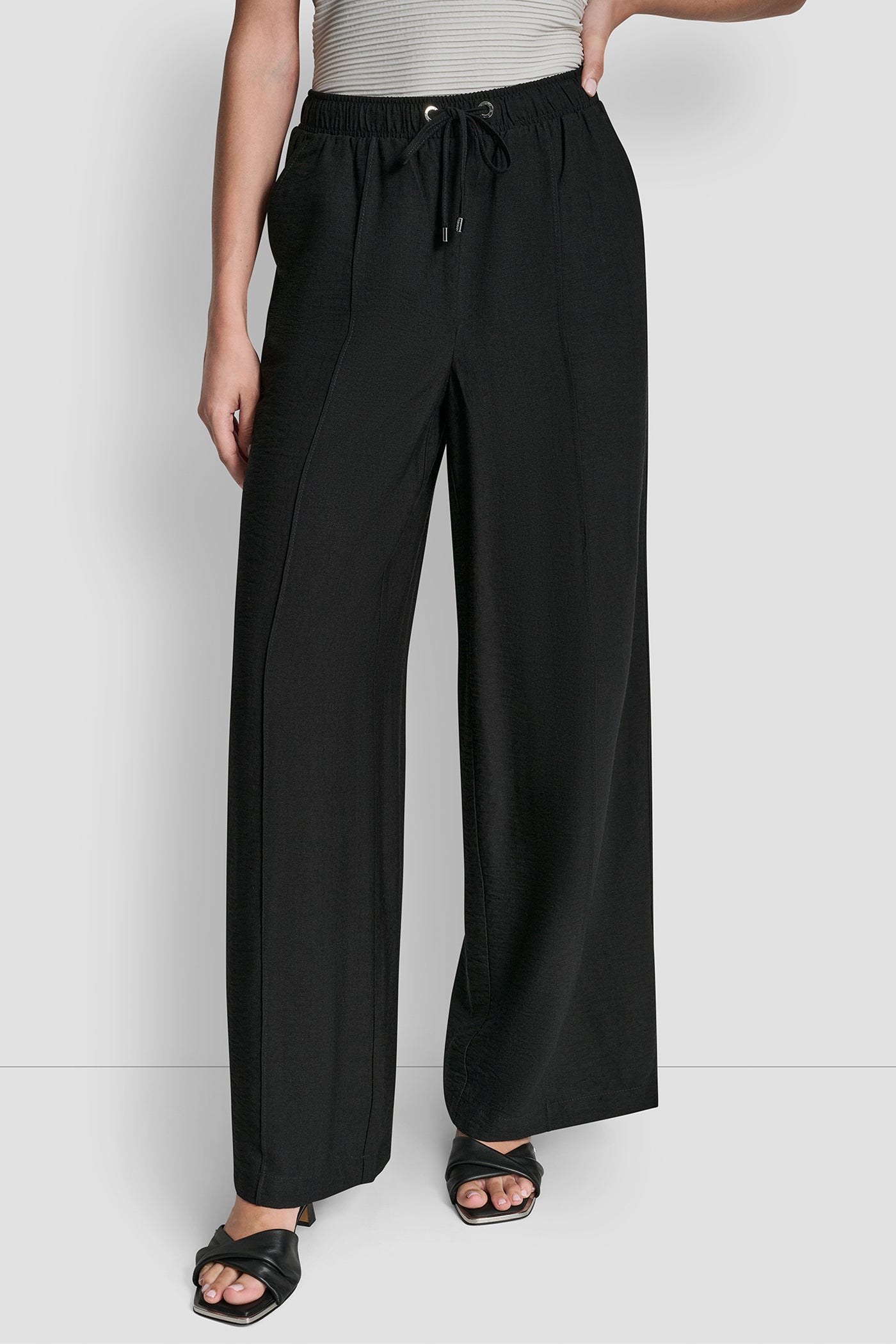 dknydw17225 4 p54k7d81 blk f 1 dknydw17225 4 p54k7d81 blk f 1