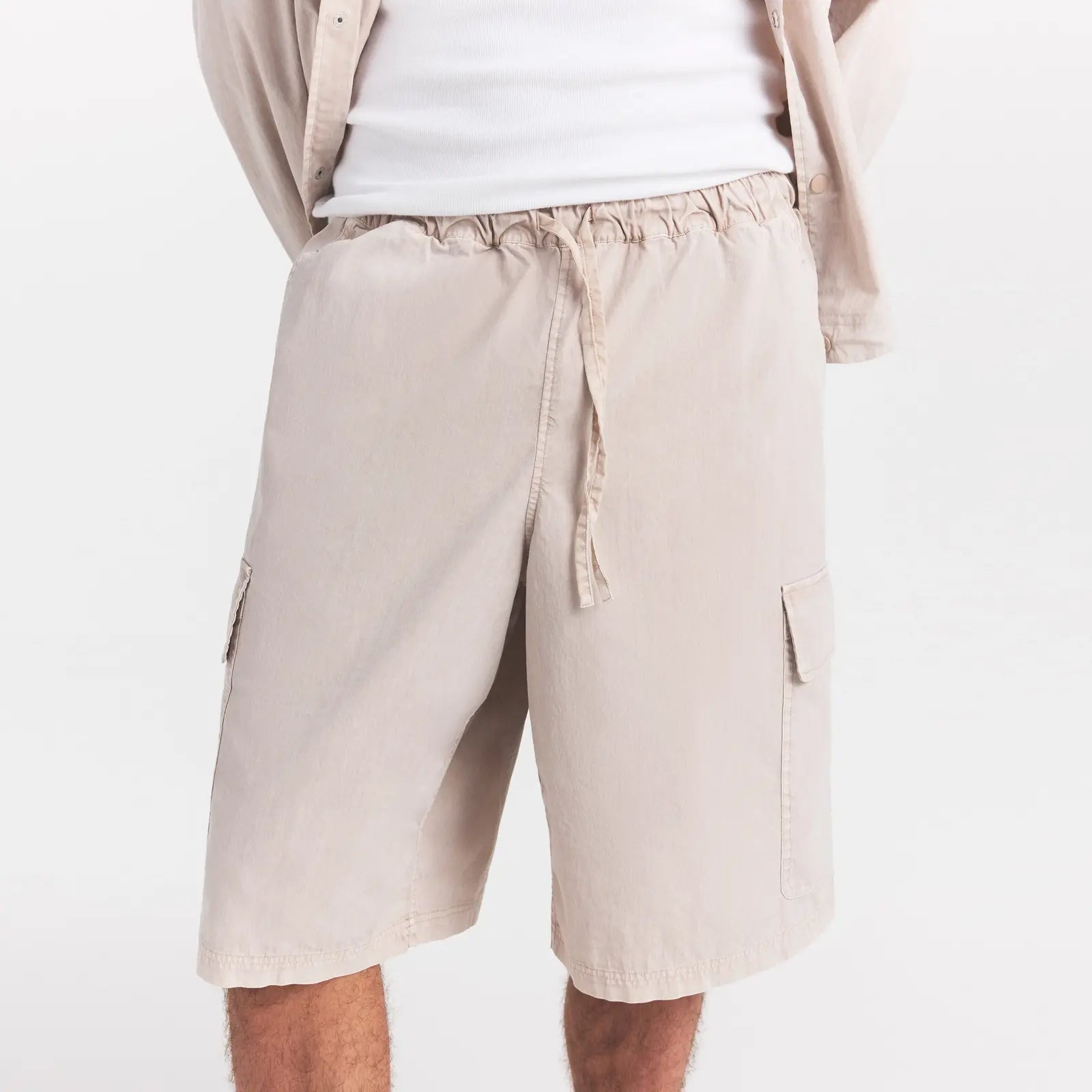 woven mens relaxed cargo short woven mens relaxed cargo short