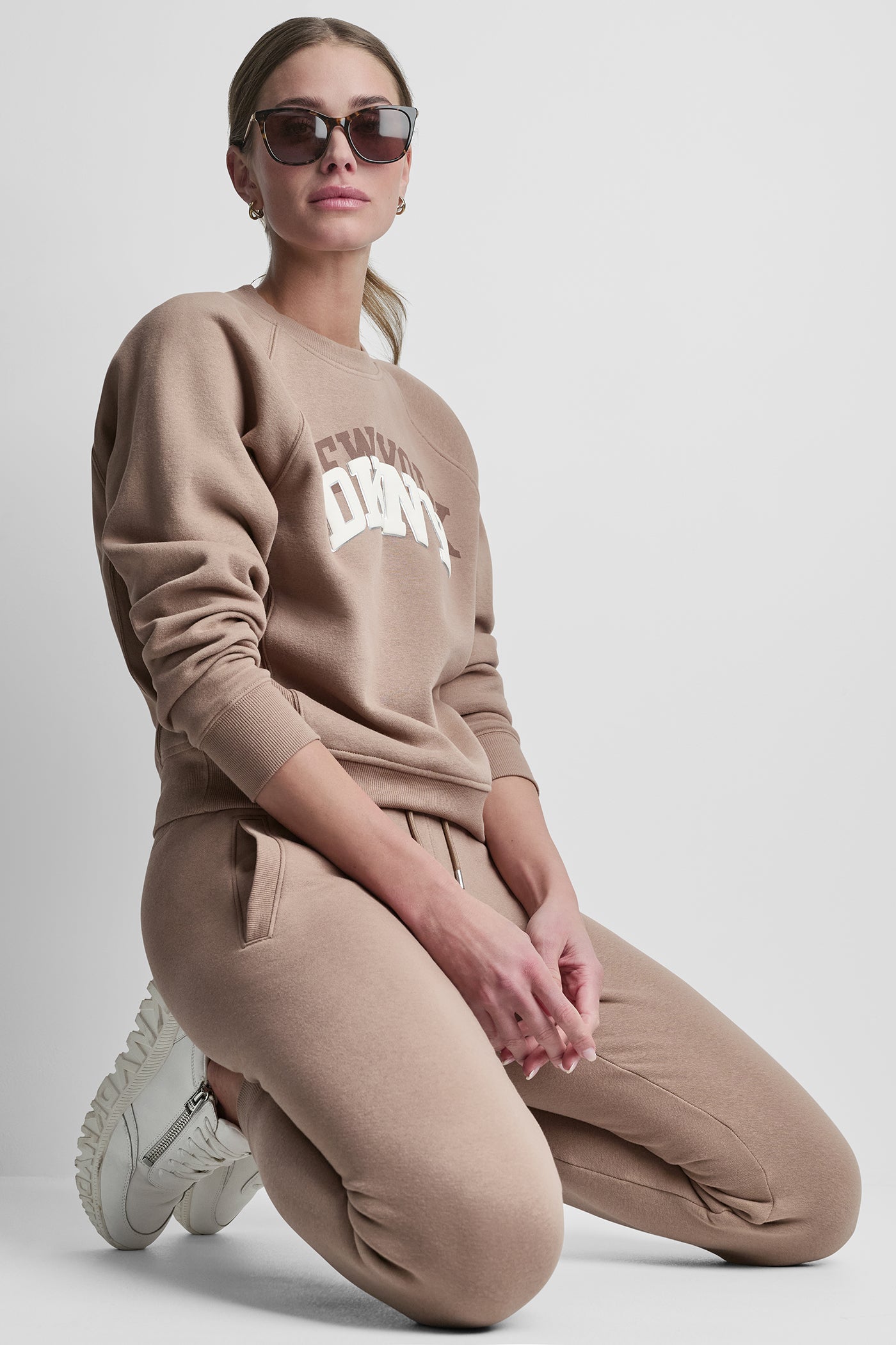 dknydp02126 16a dp6p3896 d53 retaila dknydp02126 16a dp6p3896 d53 retaila