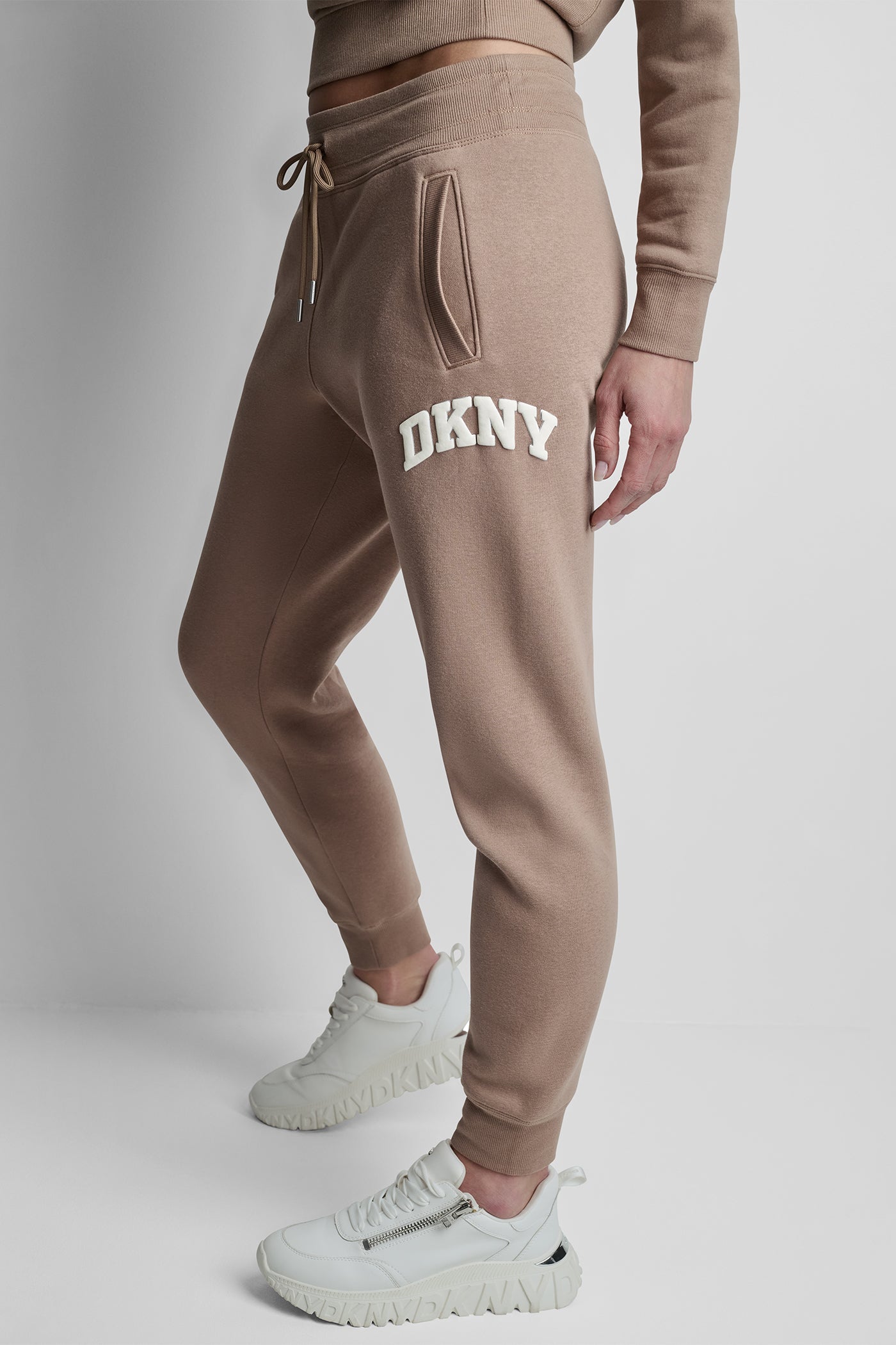 dknydp02126 16 dp6p3896 d53 s dknydp02126 16 dp6p3896 d53 s