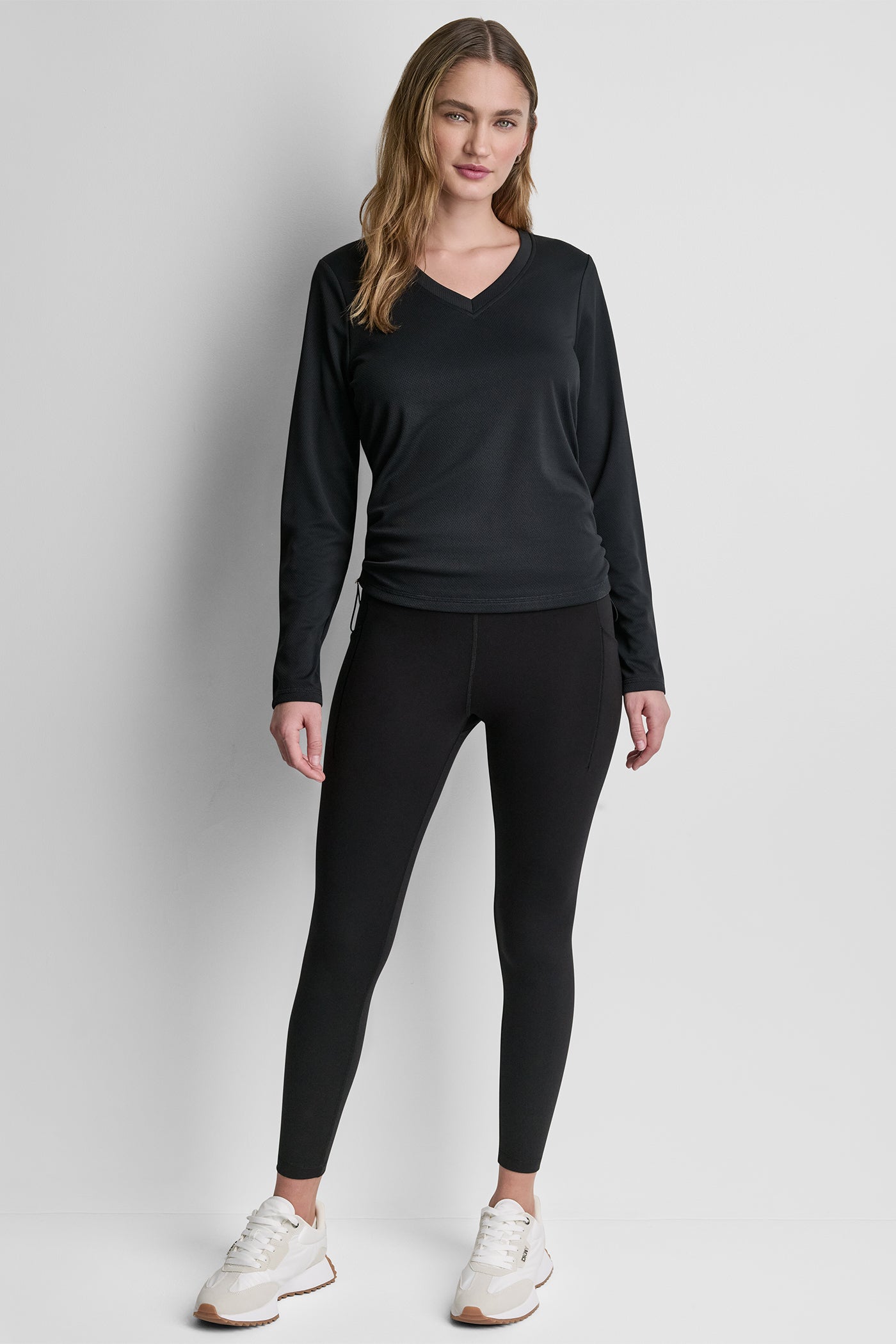 dknydp04926 23 dp6t9920 blk alt1 dknydp04926 23 dp6t9920 blk alt1