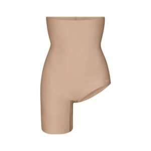 skims body left leg solution short