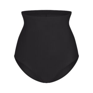 skims body core sculpt butt lifting brief