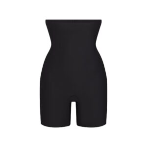 skims body core sculpt high waisted short