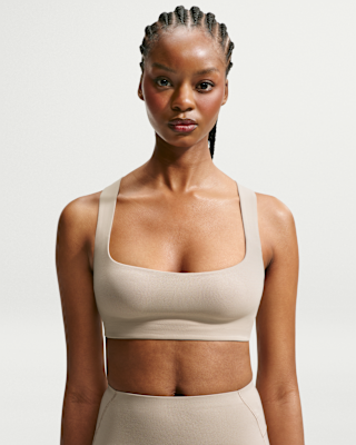 nikeskims studio stretch Женский бюстгальтер с квадратным вырезом nikeskims studio stretch Женский бюстгальтер с квадратным вырезом