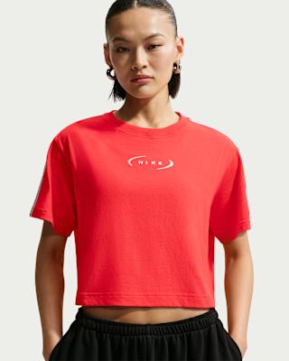 nike sportswear classic Женская свободная укороченная футболка nike sportswear classic Женская свободная укороченная футболка